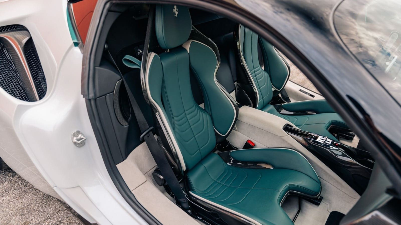 FERRARI SF90 STRADALE 10TH ANNIVERSARY CAVALCADE COLLECTION, foto 68