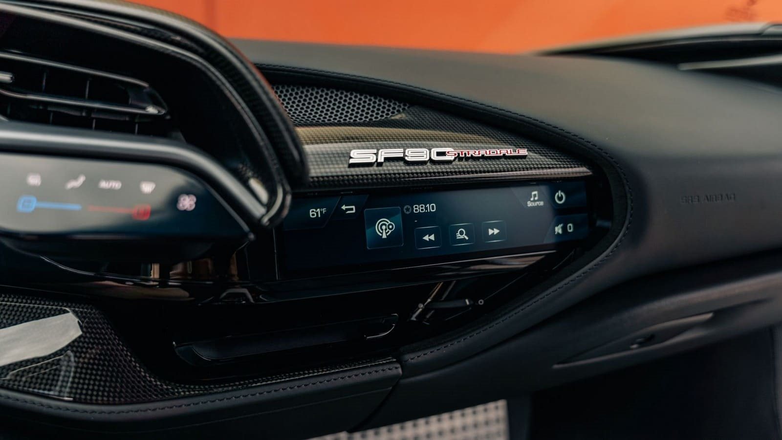 FERRARI SF90 STRADALE 10TH ANNIVERSARY CAVALCADE COLLECTION, foto 76
