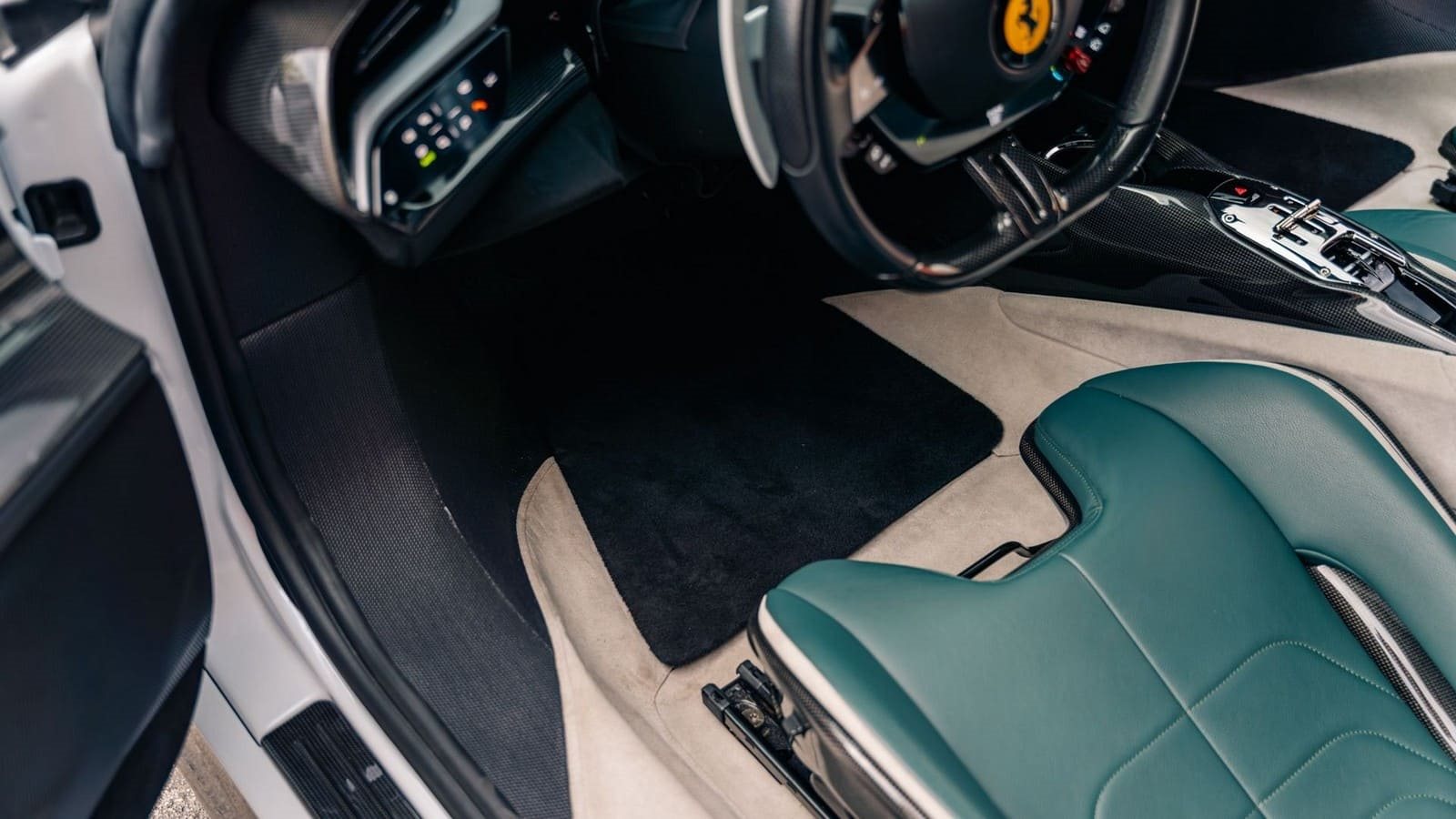 FERRARI SF90 STRADALE 10TH ANNIVERSARY CAVALCADE COLLECTION, foto 86