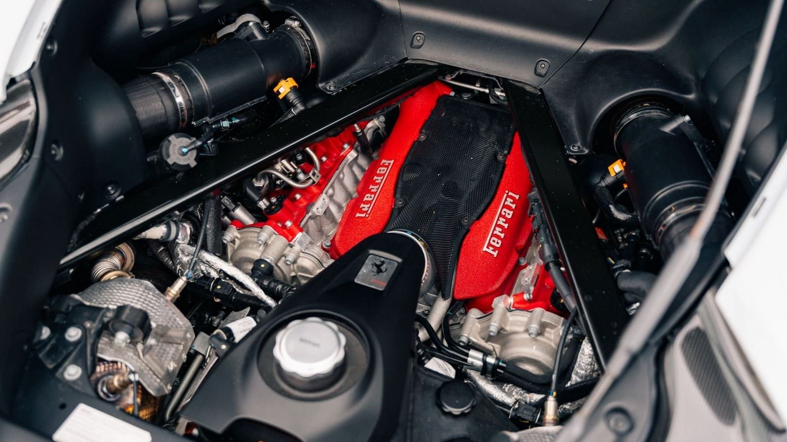 FERRARI SF90 STRADALE 10TH ANNIVERSARY CAVALCADE COLLECTION, foto 97