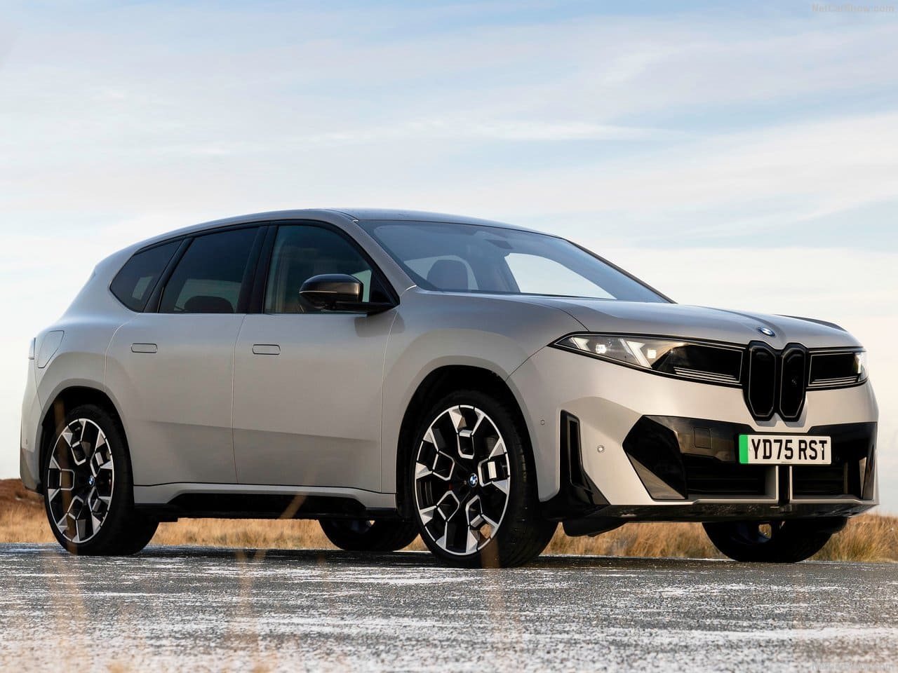 2026 - BMW iX3 UK VERSION, foto 1