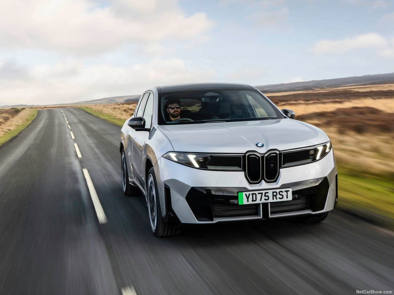 2026 - BMW iX3 UK VERSION, foto 8