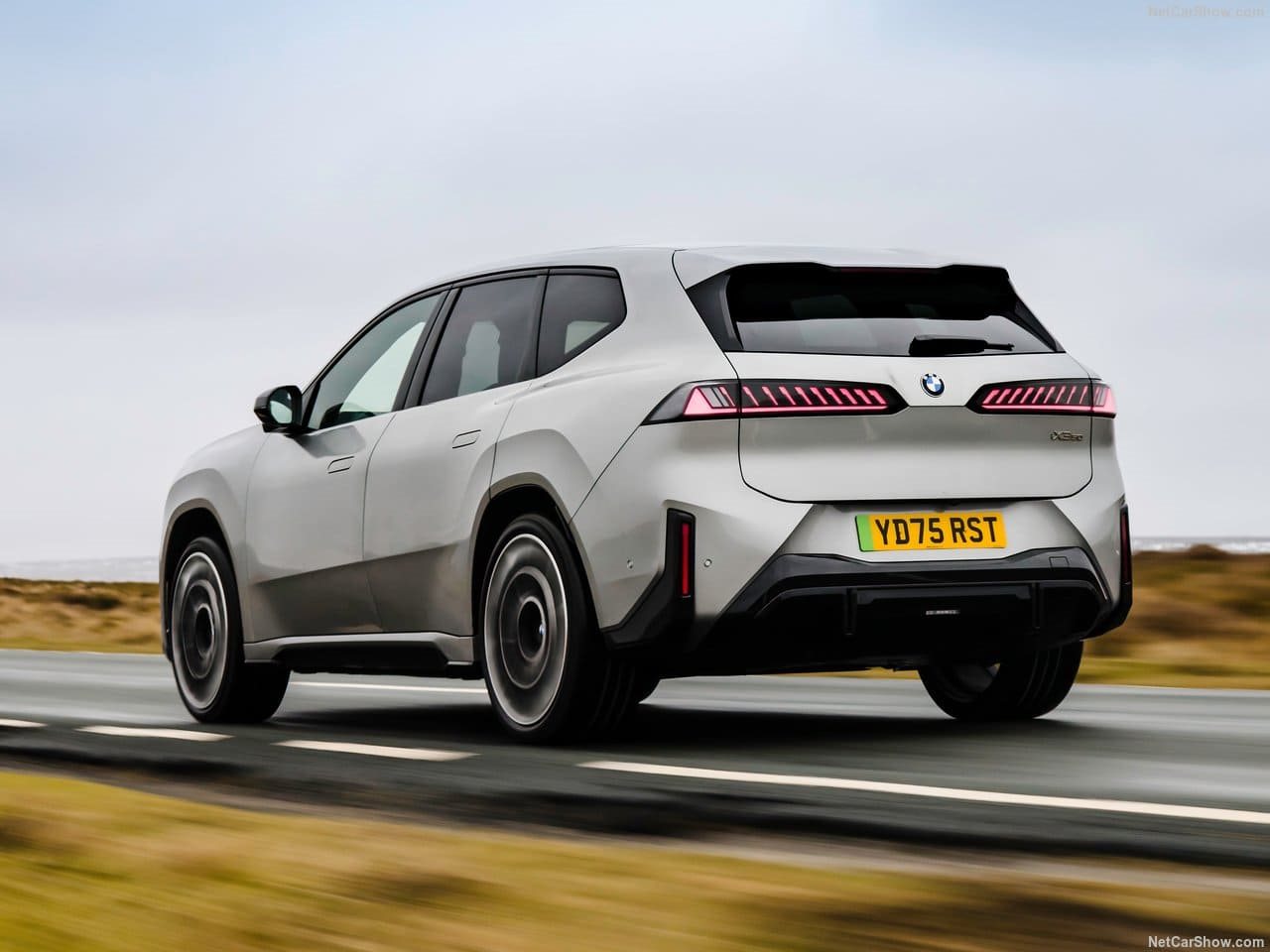 2026 - BMW iX3 UK VERSION, foto 19