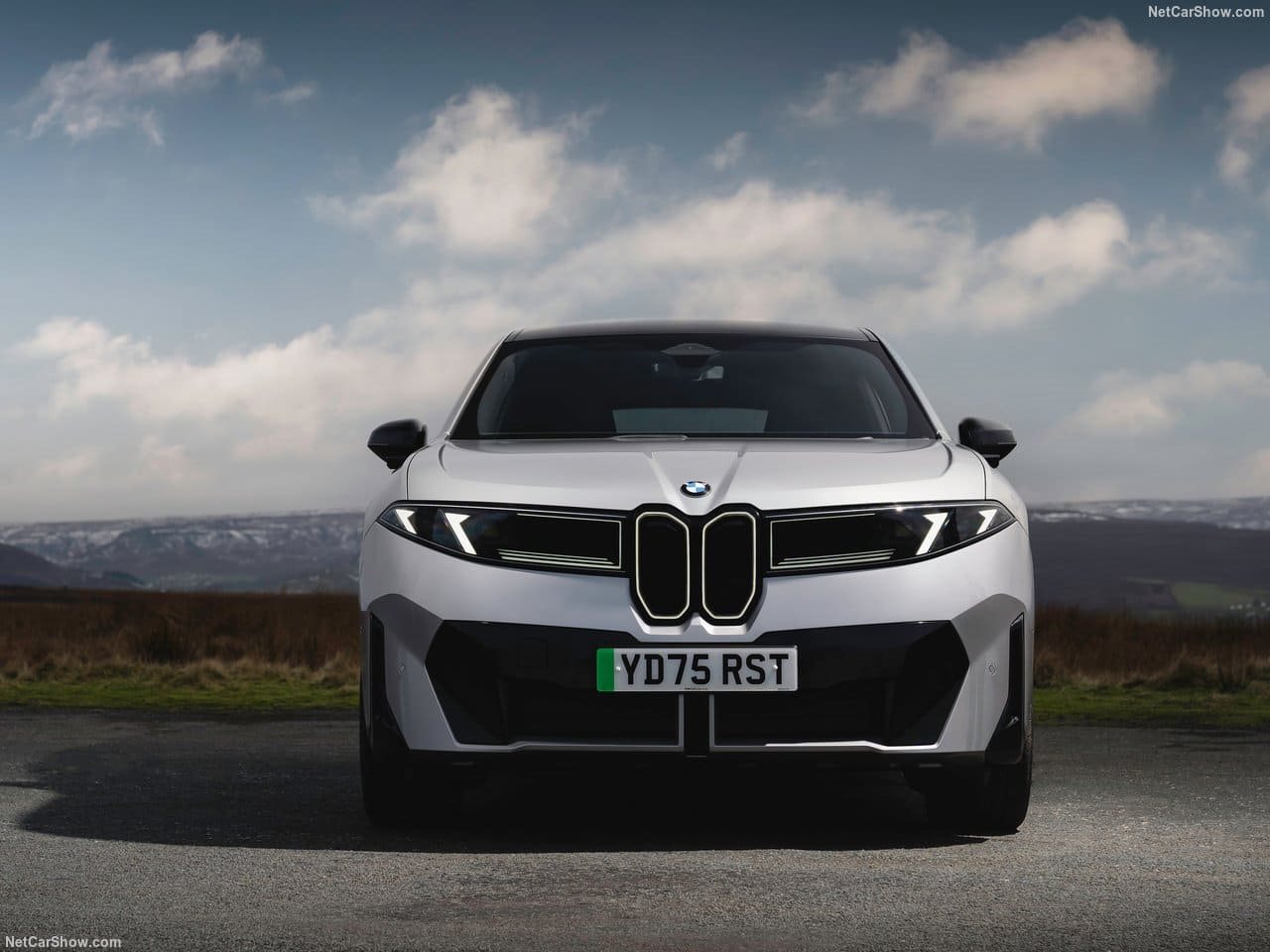 2026 - BMW iX3 UK VERSION, foto 24