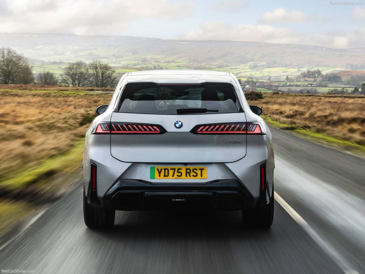 2026 - BMW iX3 UK VERSION, foto 29