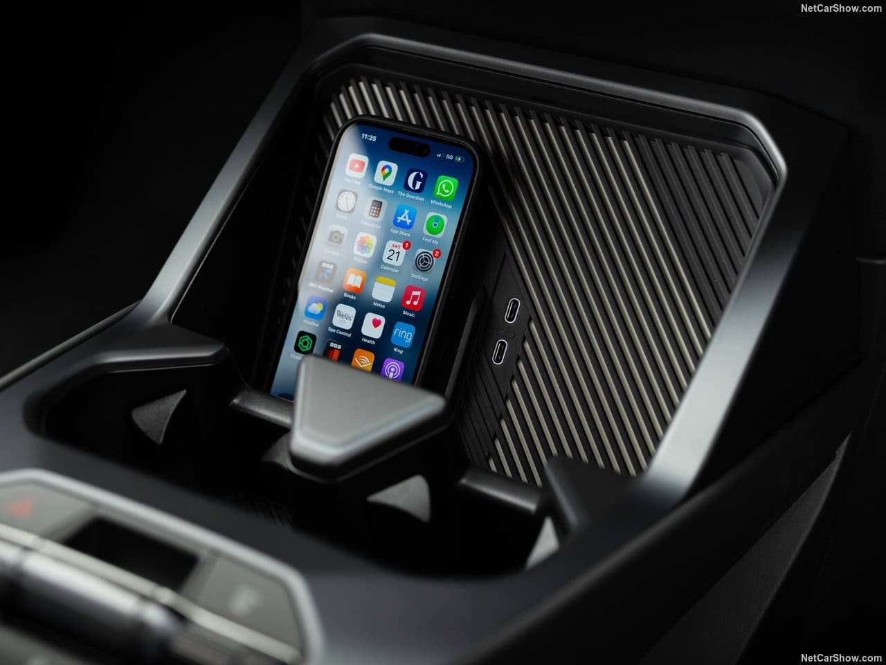 2026 - BMW iX3 UK VERSION, foto 43