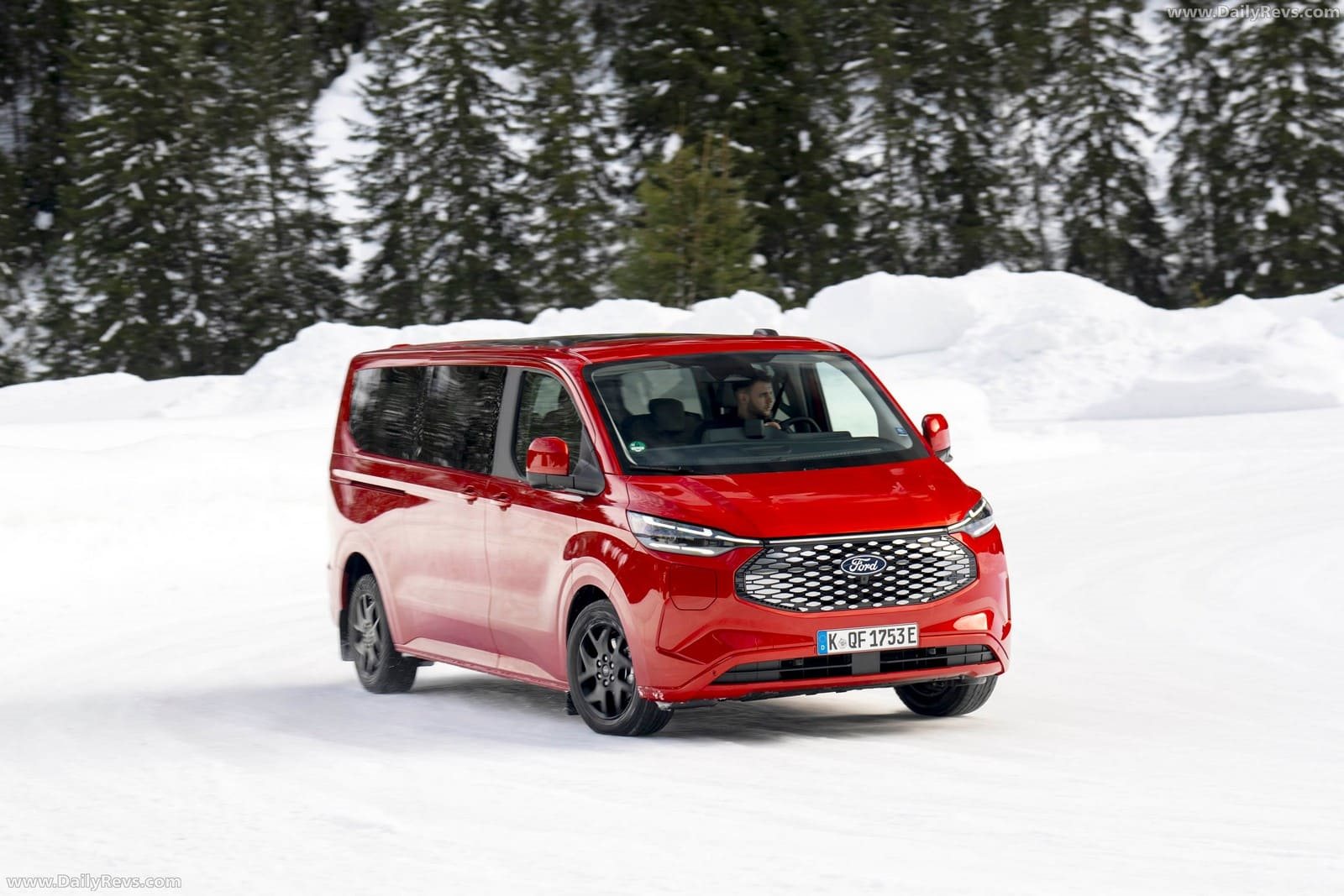 2026 - FORD E-TOURNEO CUSTOM AWD, foto 6