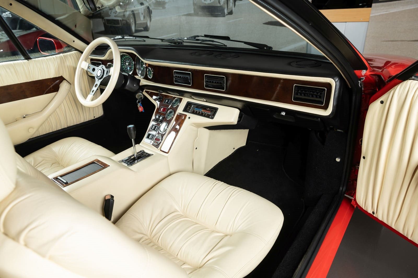 1988 - DE TOMASO PANTERA GT5-S RED, foto 13