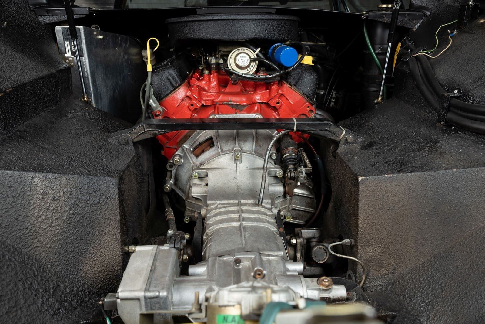 1988 - DE TOMASO PANTERA GT5-S RED, foto 18