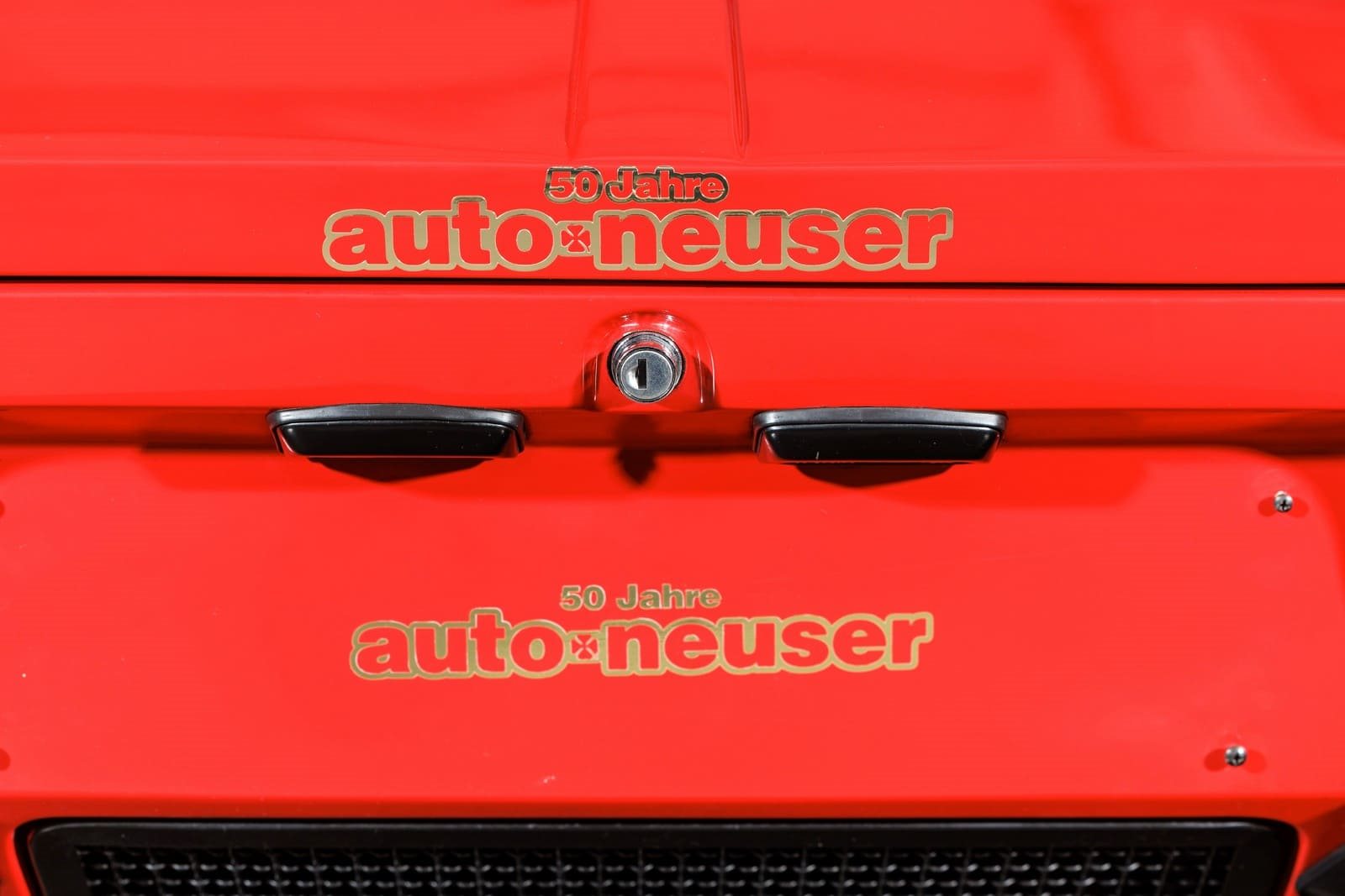 1988 - DE TOMASO PANTERA GT5-S RED, foto 44