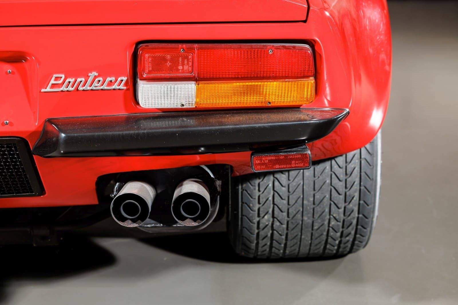 1988 - DE TOMASO PANTERA GT5-S RED, foto 45