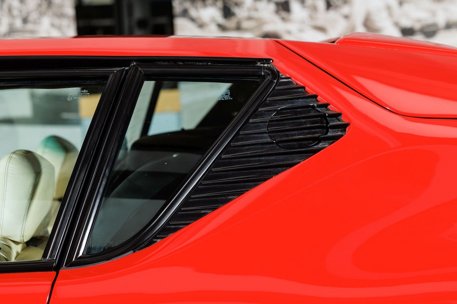 1988 - DE TOMASO PANTERA GT5-S RED, foto 48
