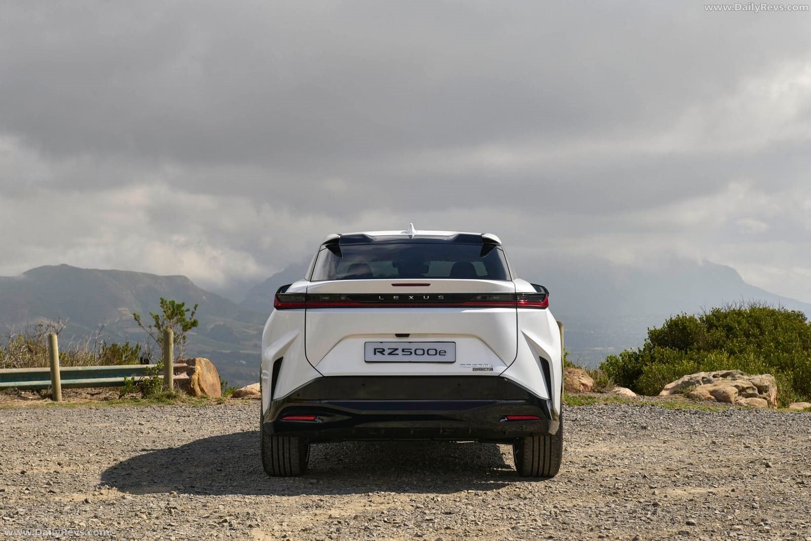 LEXUS RZ 500e SA VERSION, foto 23