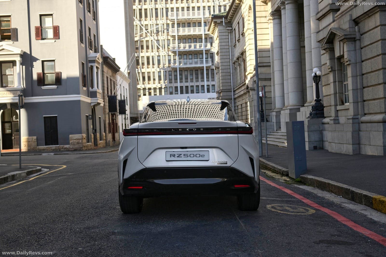 LEXUS RZ 500e SA VERSION, foto 26