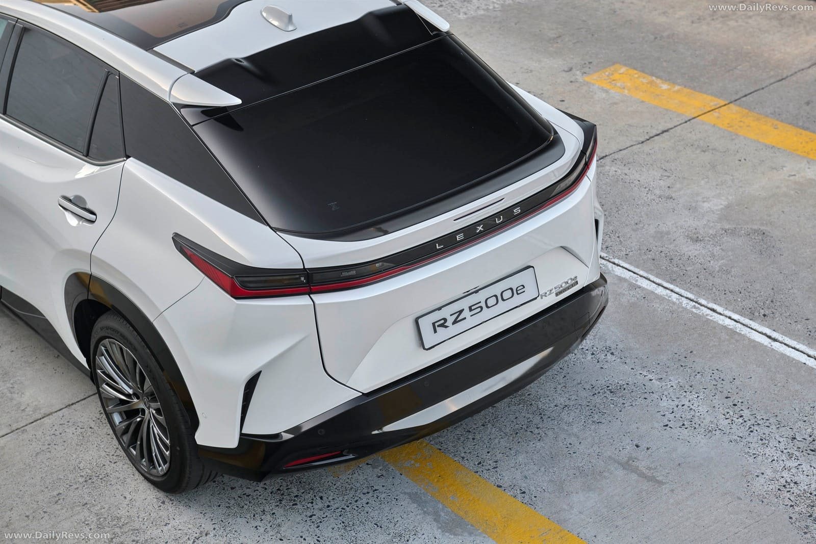 LEXUS RZ 500e SA VERSION, foto 45