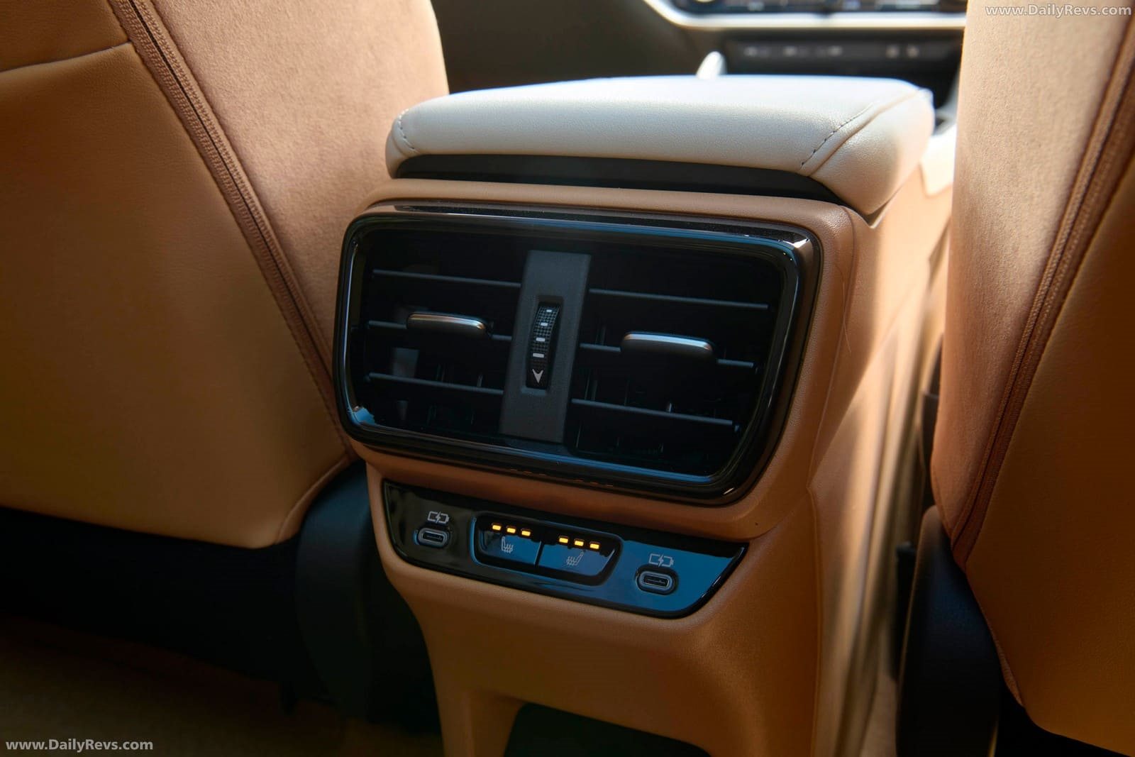 LEXUS RZ 500e SA VERSION, foto 61