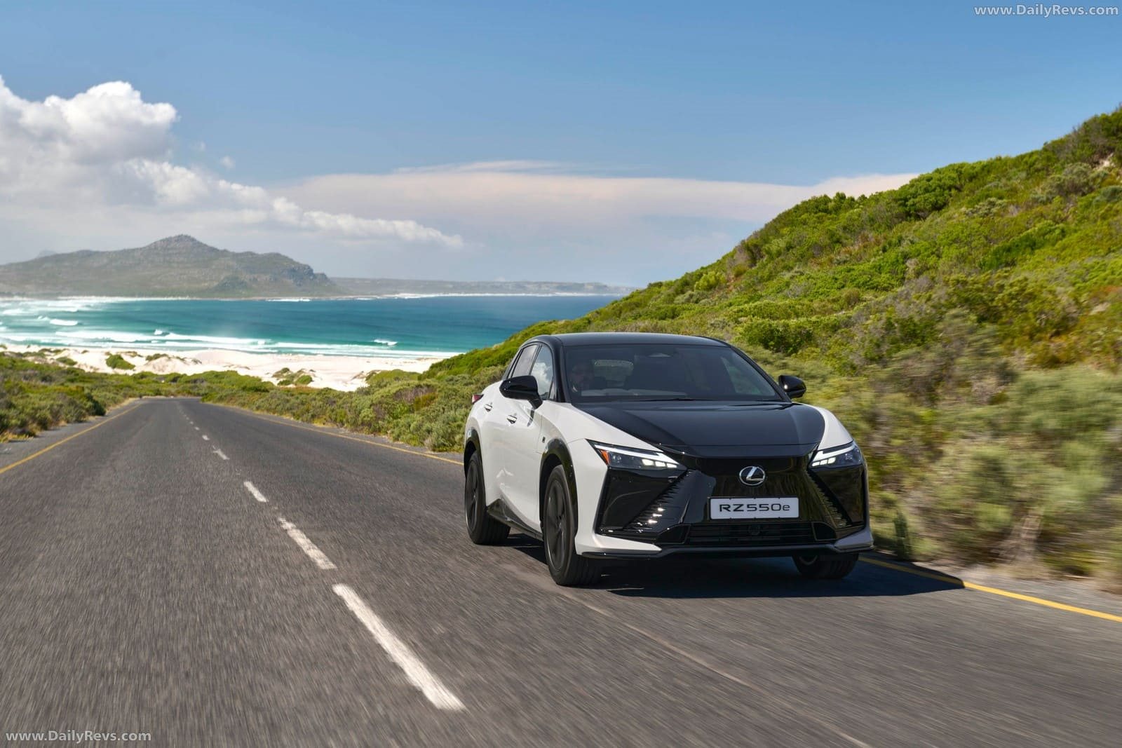 LEXUS RZ 550e F SPORT SA VERSION, foto 7