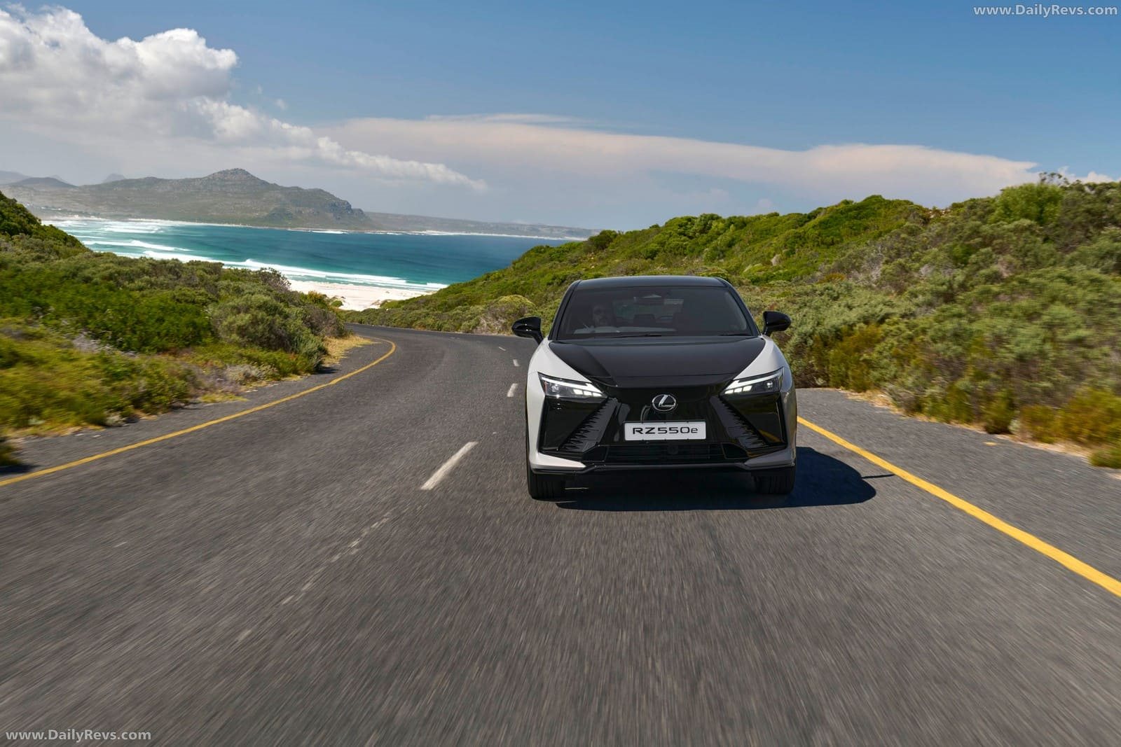 LEXUS RZ 550e F SPORT SA VERSION, foto 8