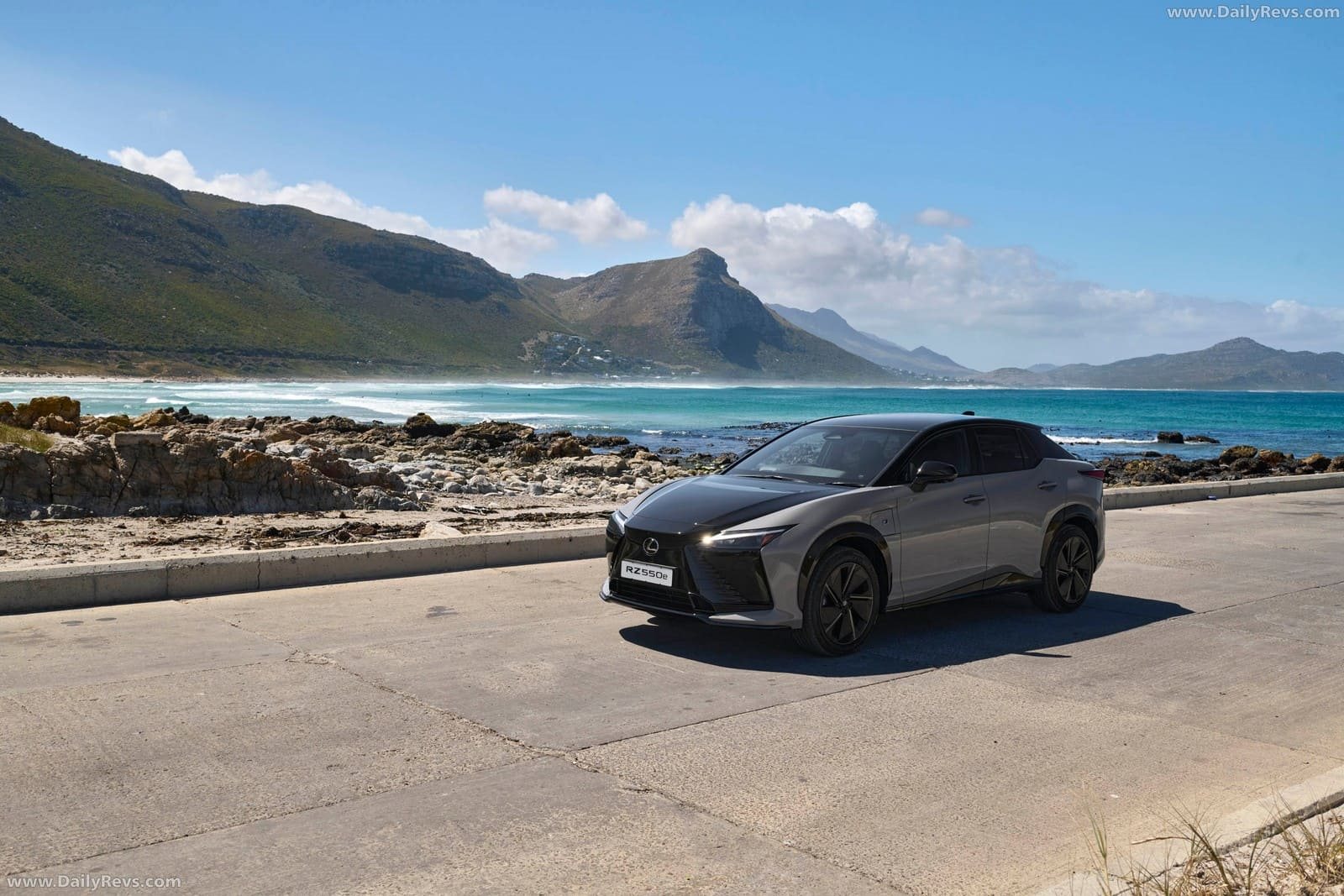 LEXUS RZ 550e F SPORT SA VERSION, foto 10