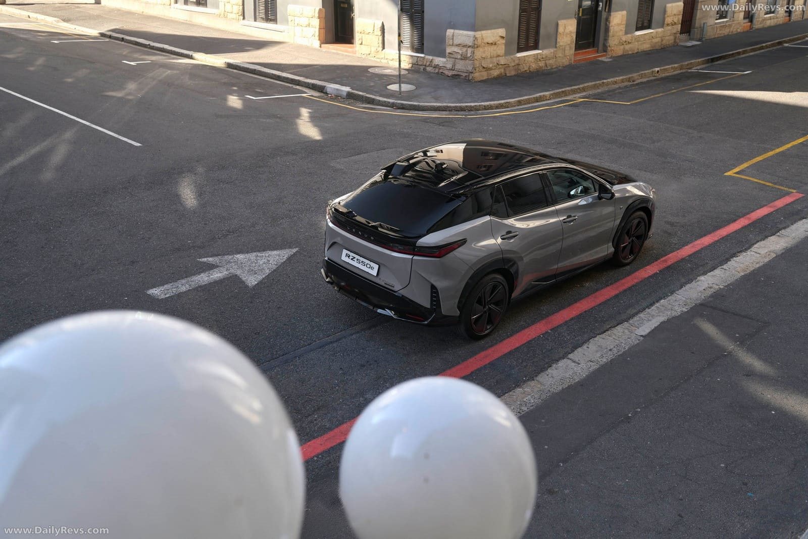 LEXUS RZ 550e F SPORT SA VERSION, foto 23