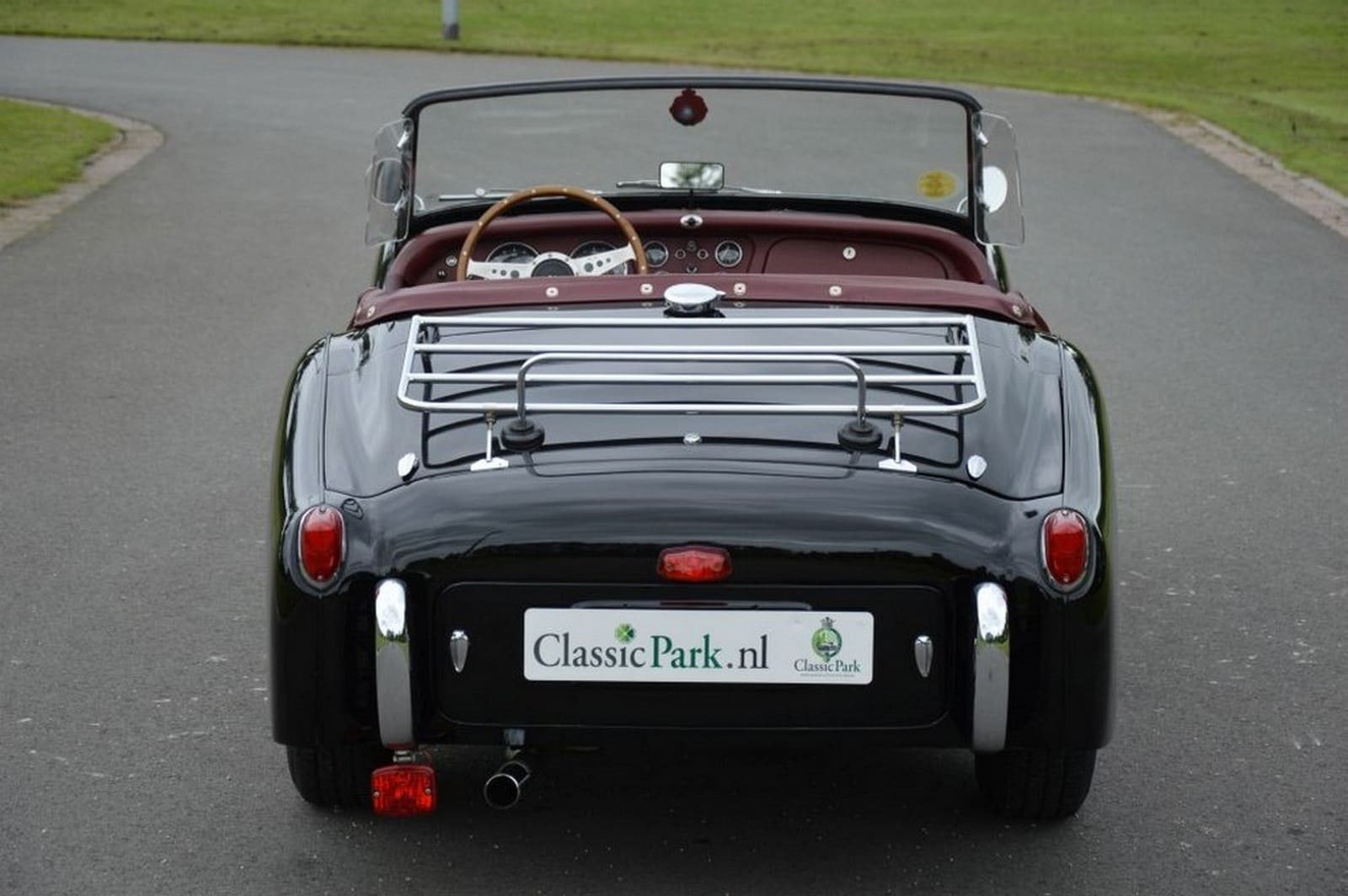 1955 - TRIUMPH TR2 BRITISH RACING BLACK, foto 4