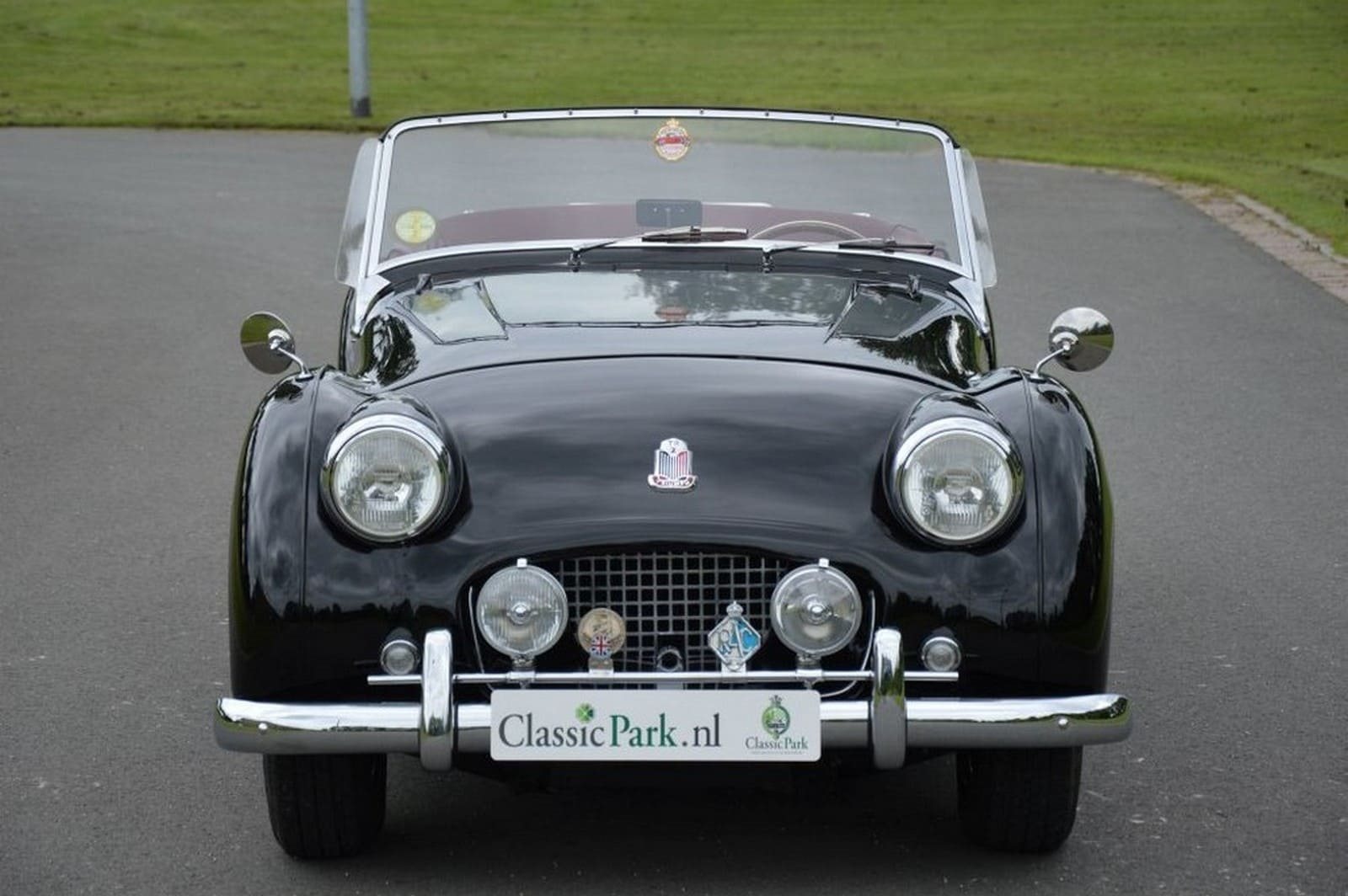 1955 - TRIUMPH TR2 BRITISH RACING BLACK, foto 9