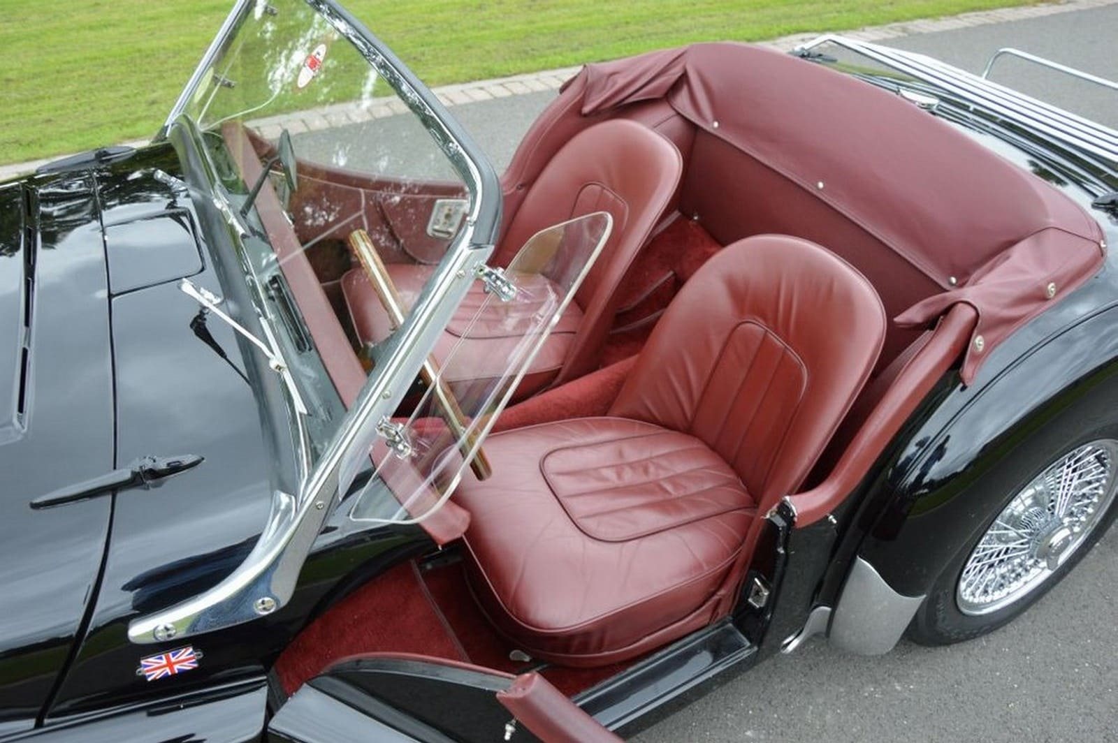 1955 - TRIUMPH TR2 BRITISH RACING BLACK, foto 22