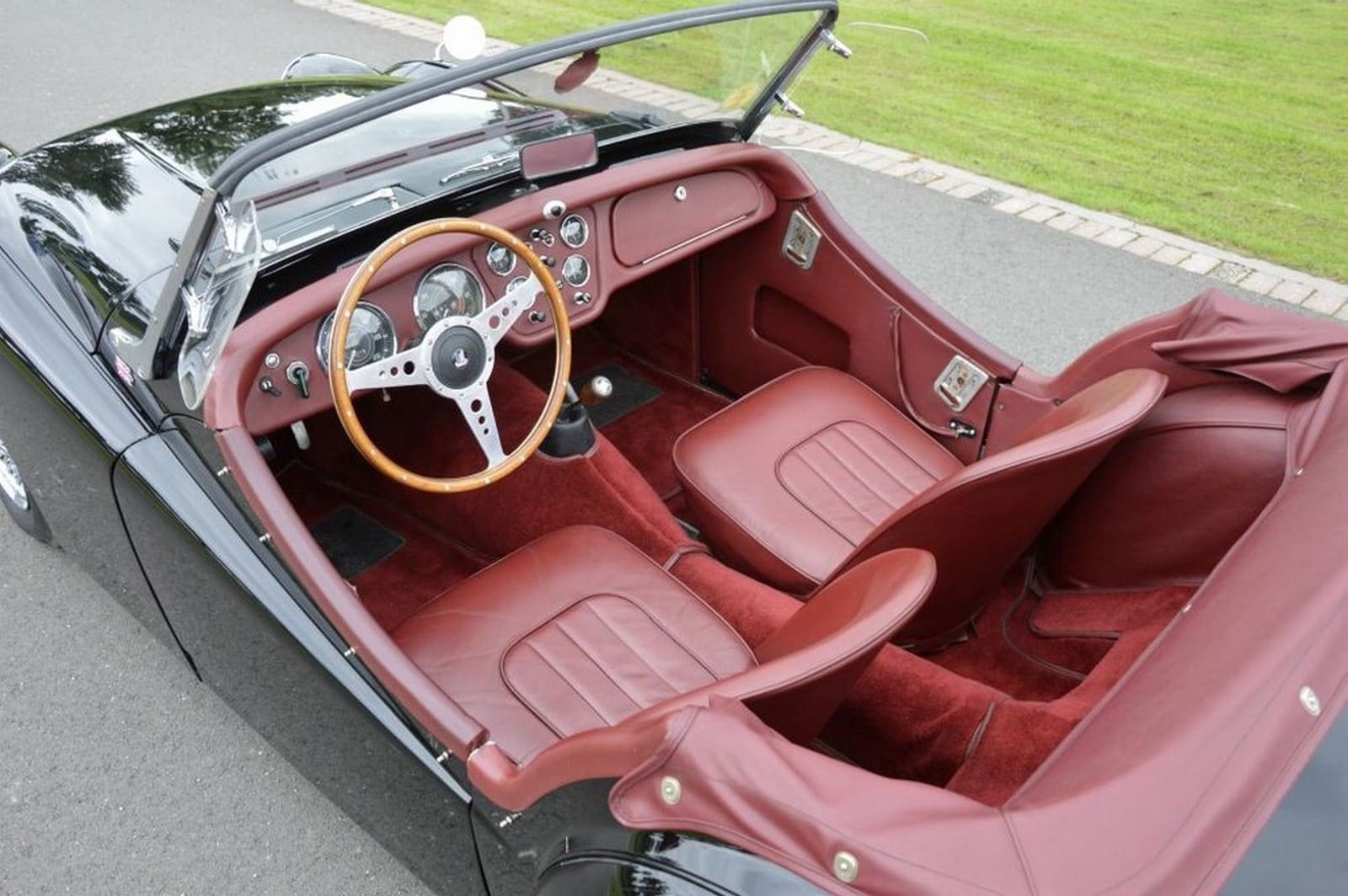 1955 - TRIUMPH TR2 BRITISH RACING BLACK, foto 24