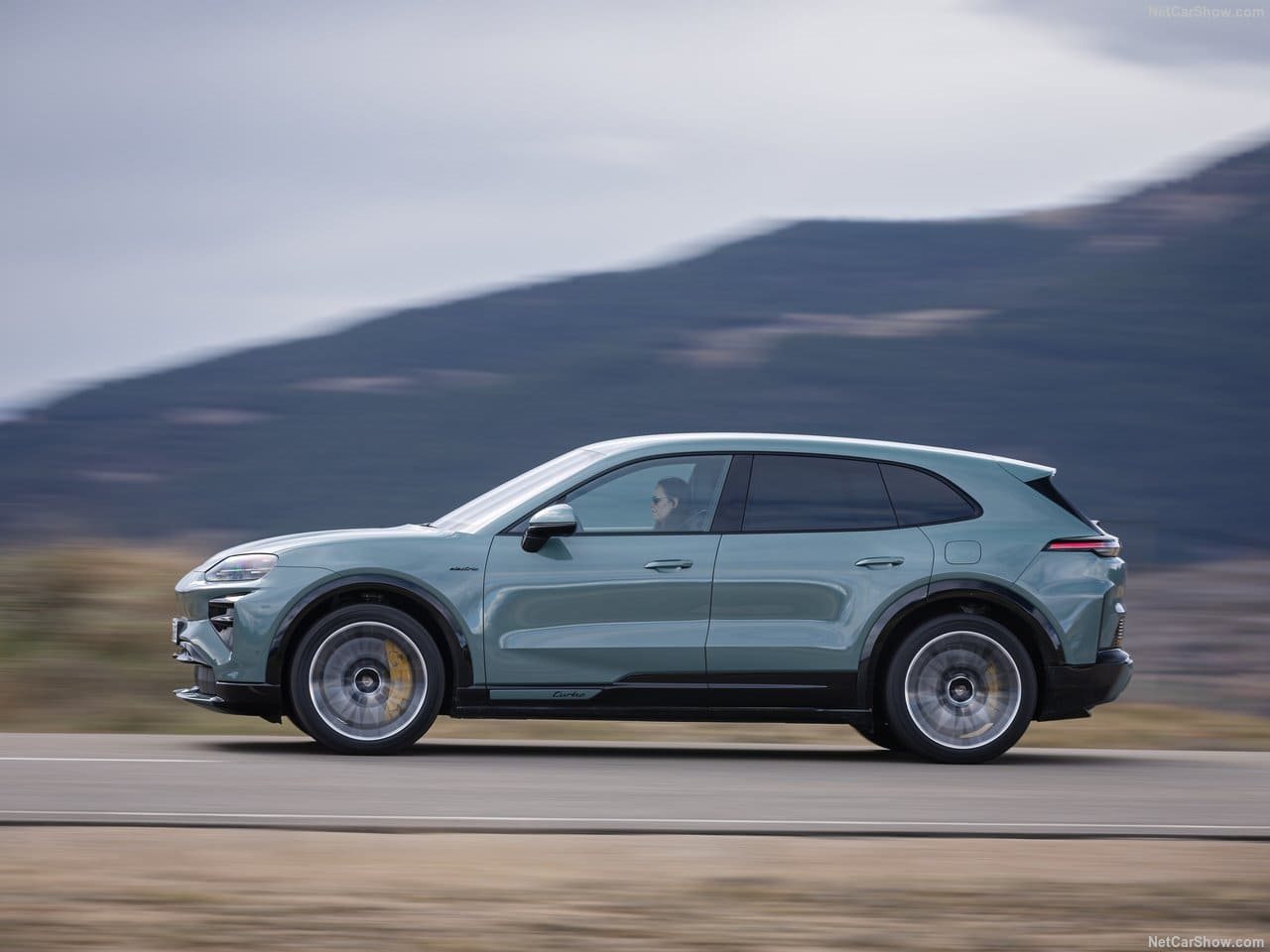 2026 - PORSCHE CAYENNE TURBO ELECTRIC, foto 24