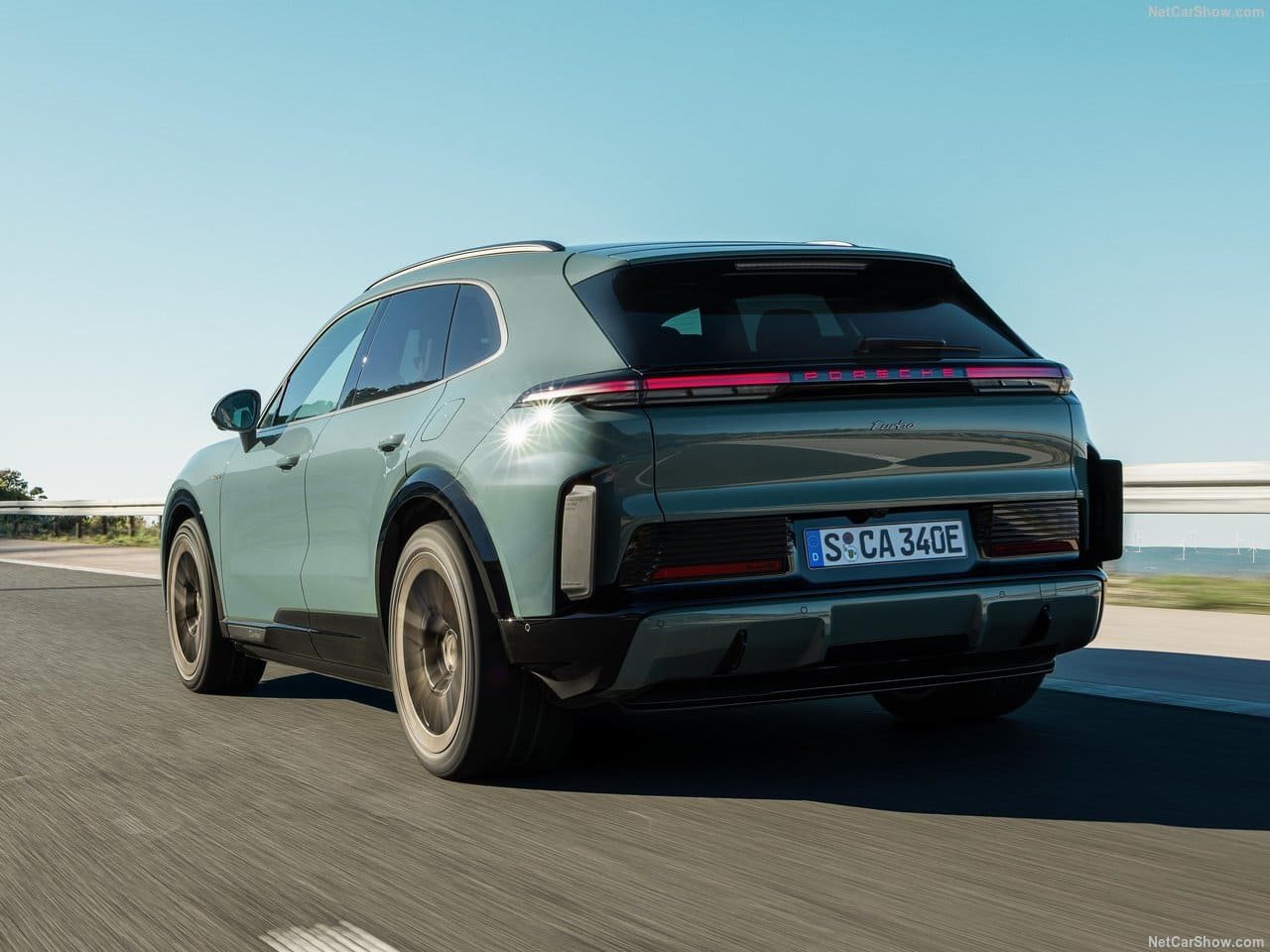 2026 - PORSCHE CAYENNE TURBO ELECTRIC, foto 35