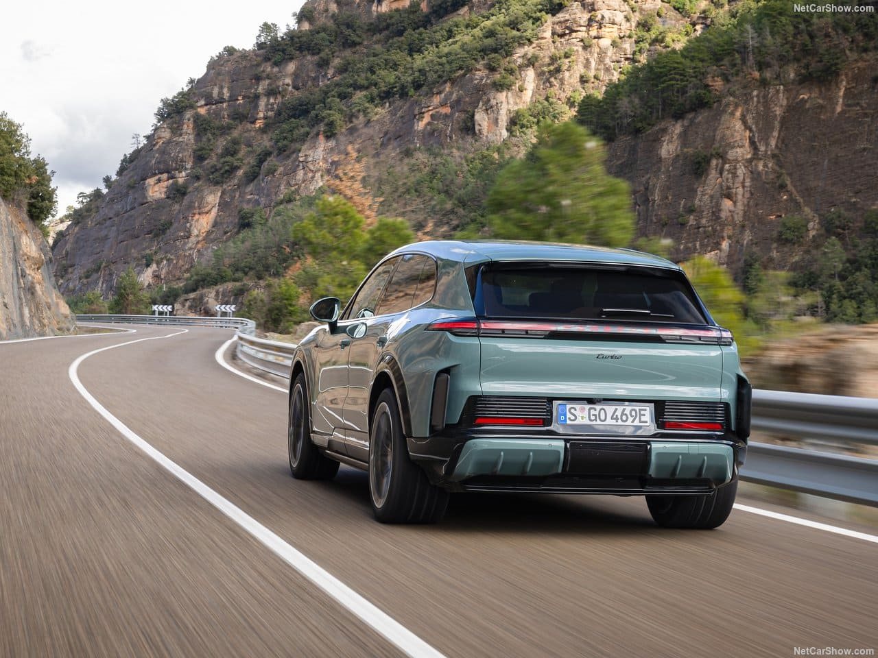 2026 - PORSCHE CAYENNE TURBO ELECTRIC, foto 37