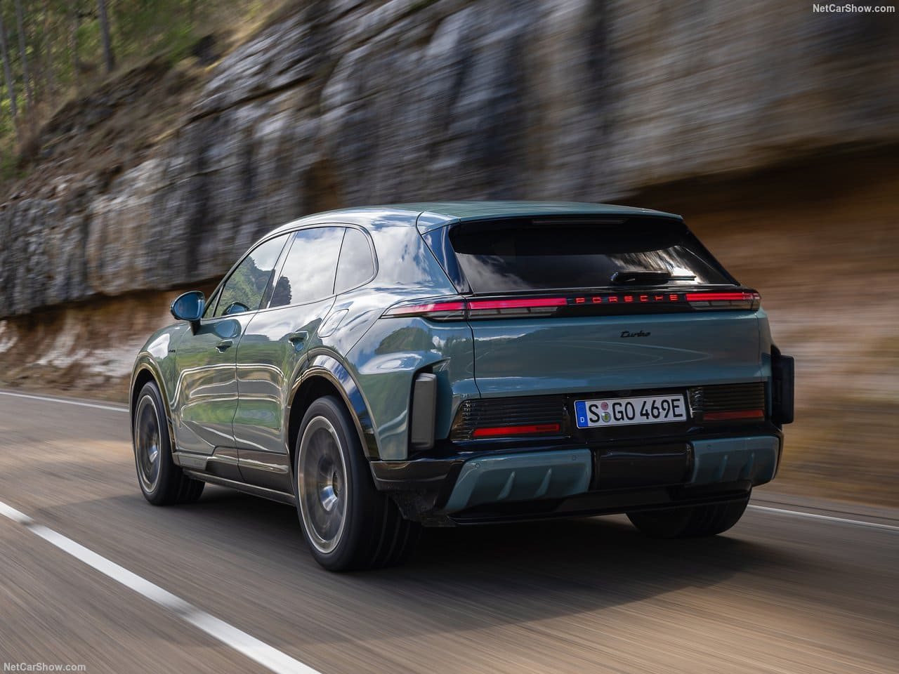 2026 - PORSCHE CAYENNE TURBO ELECTRIC, foto 39