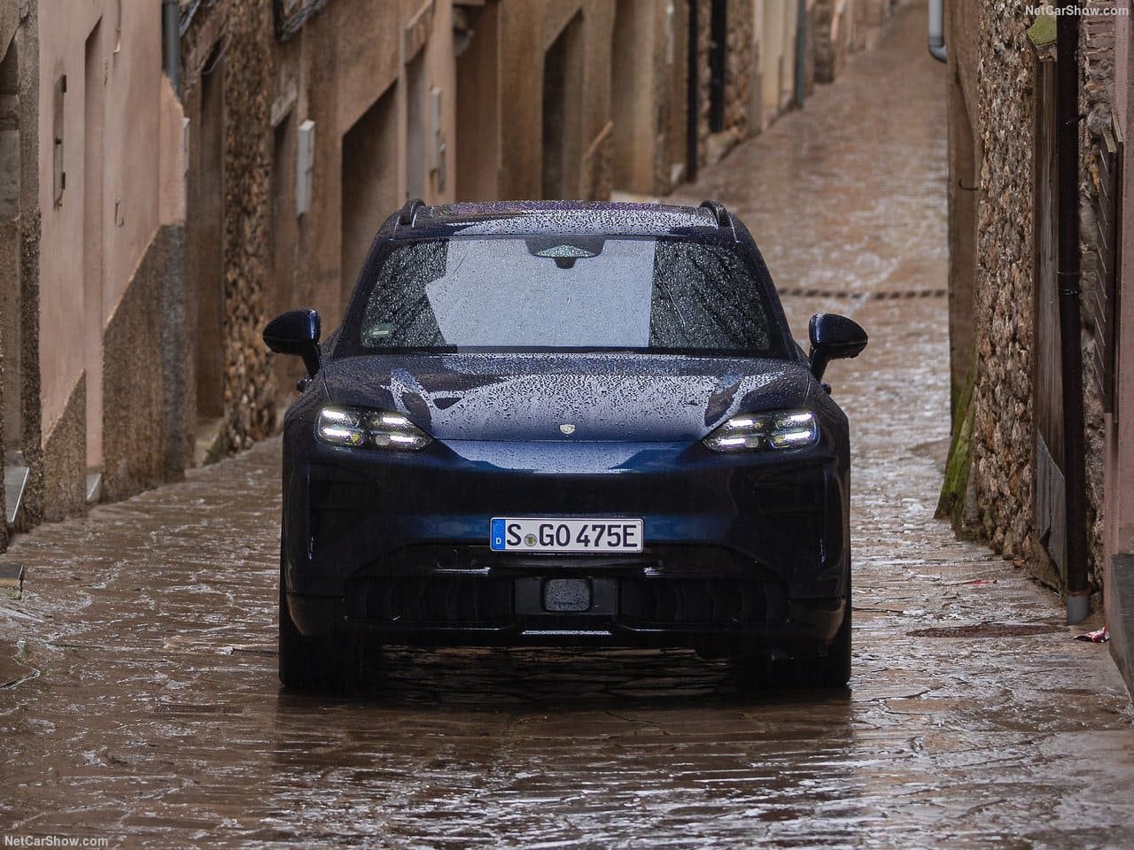 2026 - PORSCHE CAYENNE TURBO ELECTRIC, foto 43
