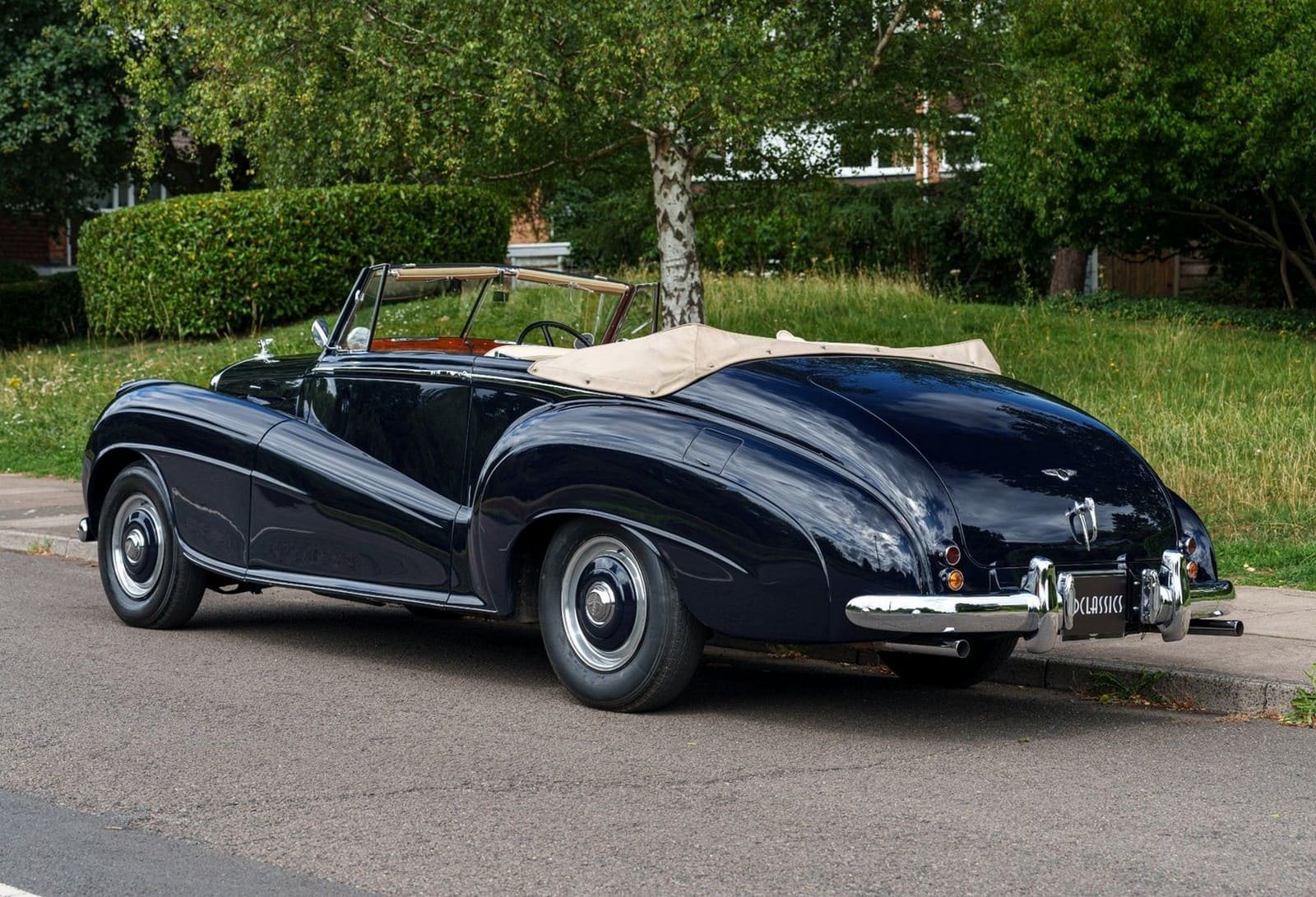 1952 - BENTLEY R-TYPE 4.5 ‘BIG BORE LIGHTWEIGHT’ MULLINER DROPHEAD COUPÉ, foto 4