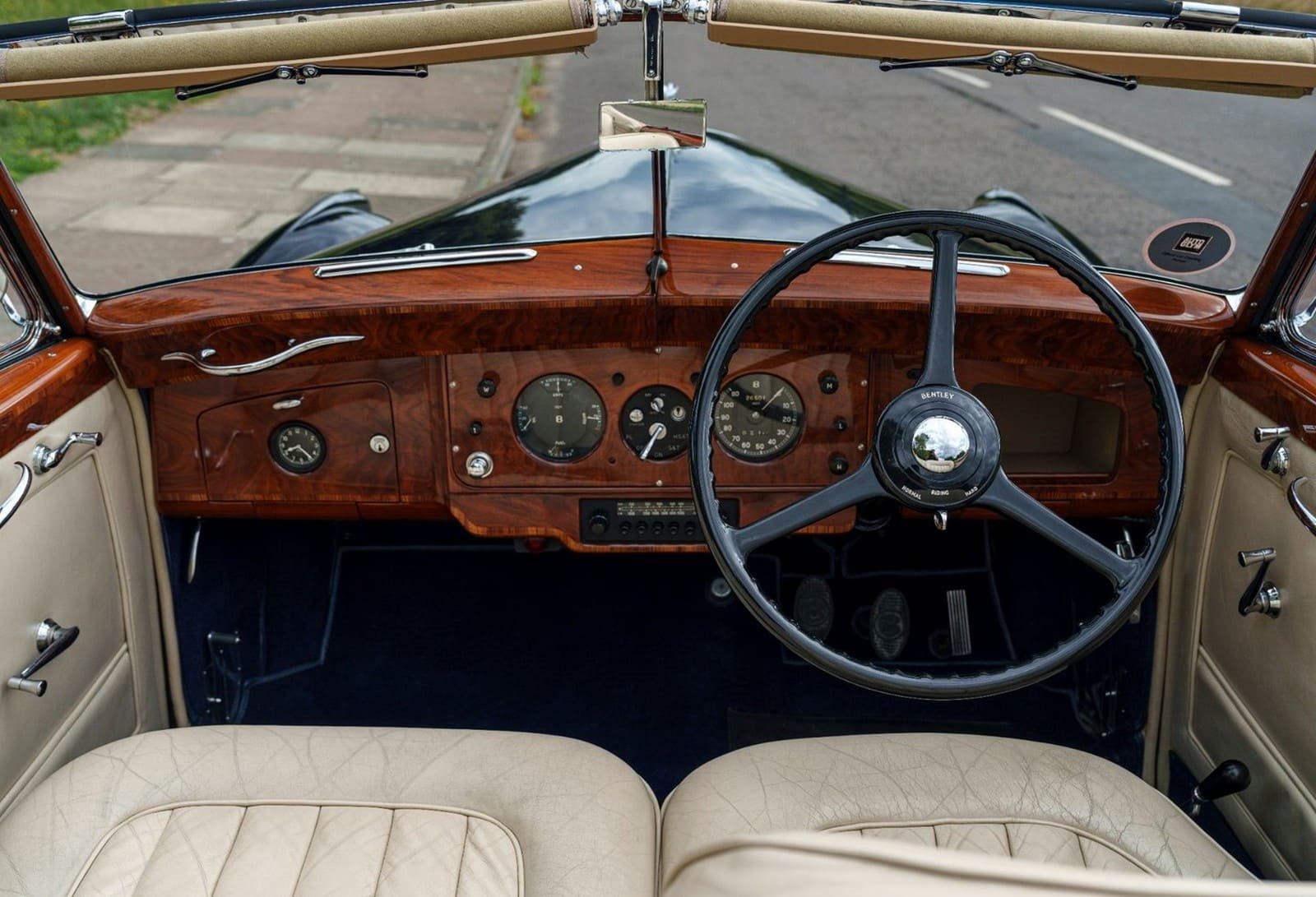 1952 - BENTLEY R-TYPE 4.5 ‘BIG BORE LIGHTWEIGHT’ MULLINER DROPHEAD COUPÉ, foto 18
