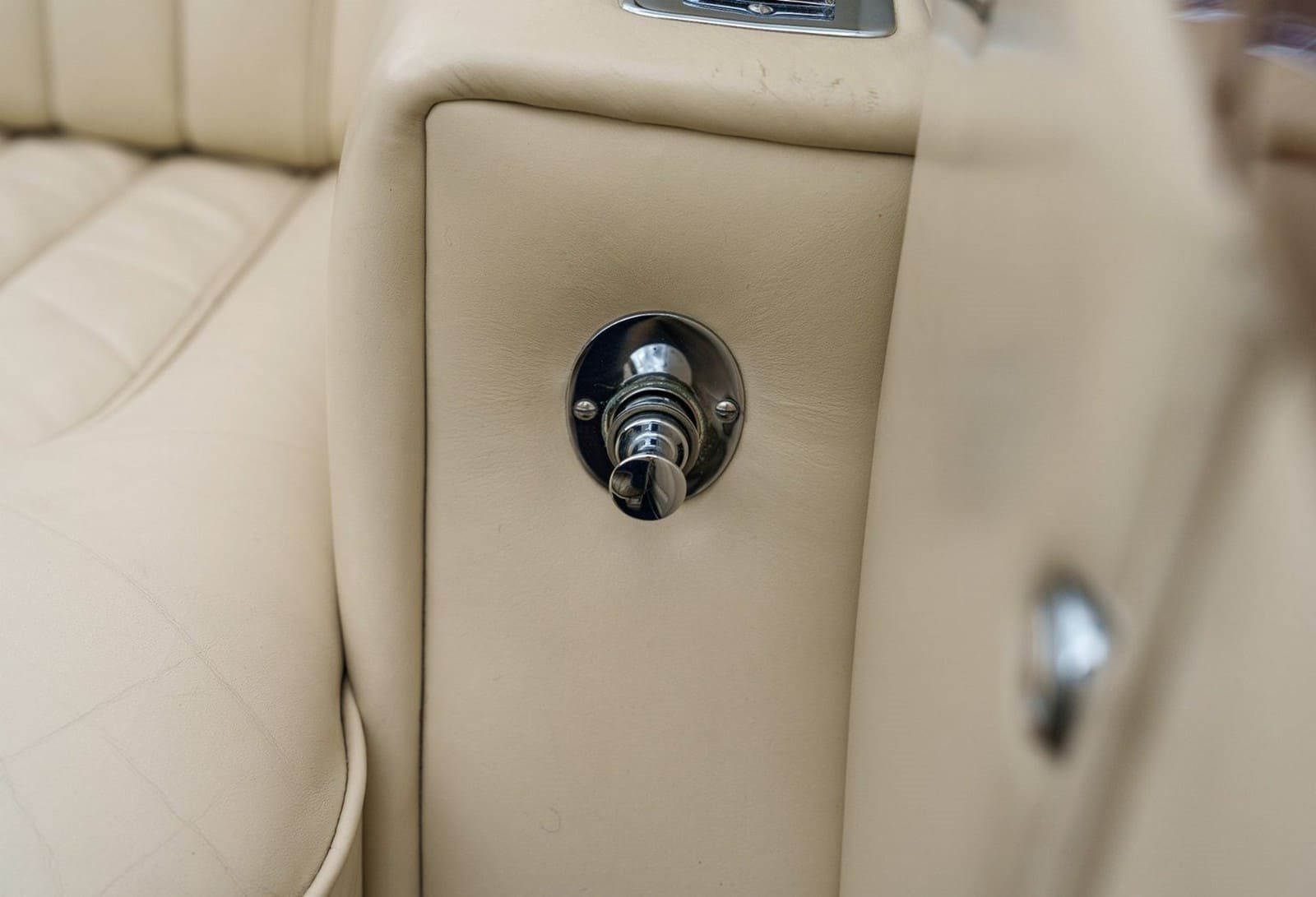 1952 - BENTLEY R-TYPE 4.5 ‘BIG BORE LIGHTWEIGHT’ MULLINER DROPHEAD COUPÉ, foto 29