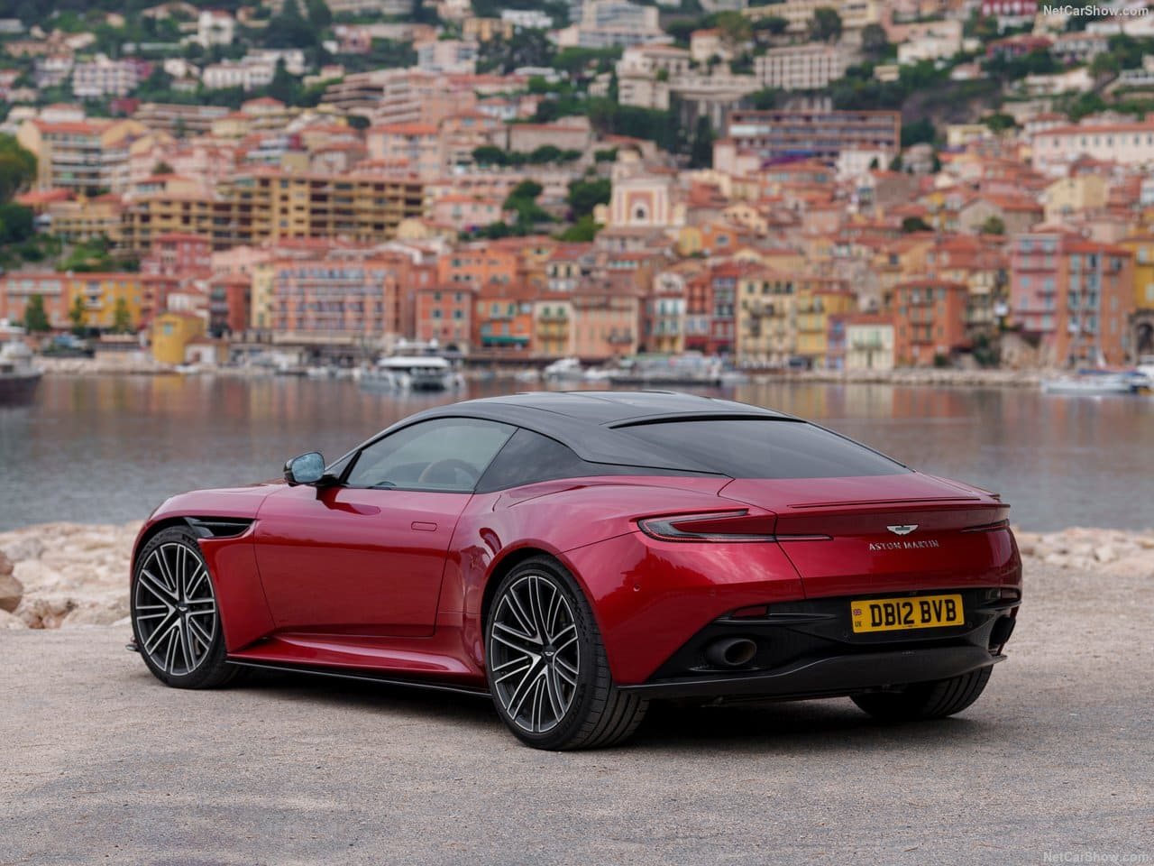 2024 - ASTON MARTIN DB12 HYPER RED, foto 85