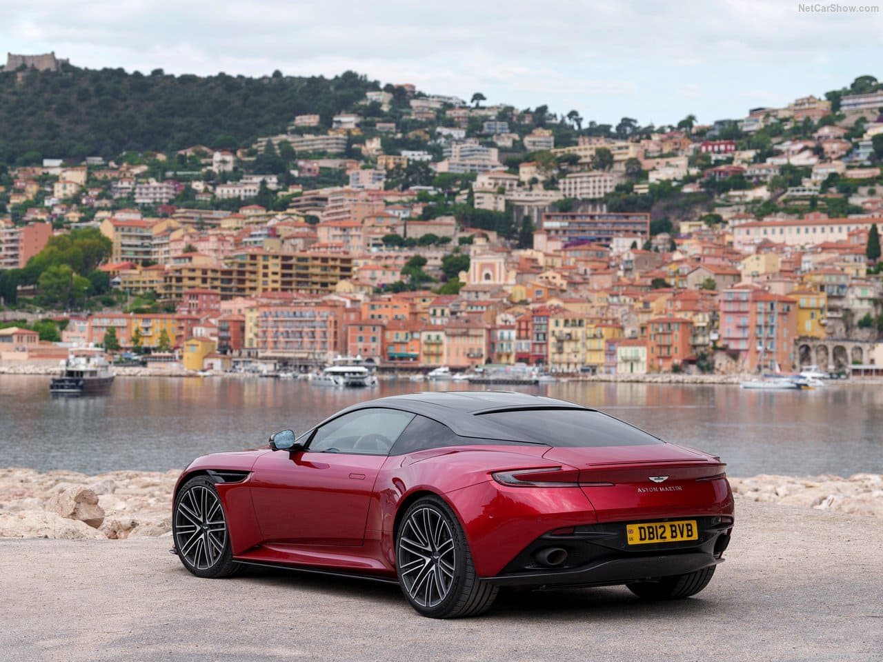 2024 - ASTON MARTIN DB12 HYPER RED, foto 89