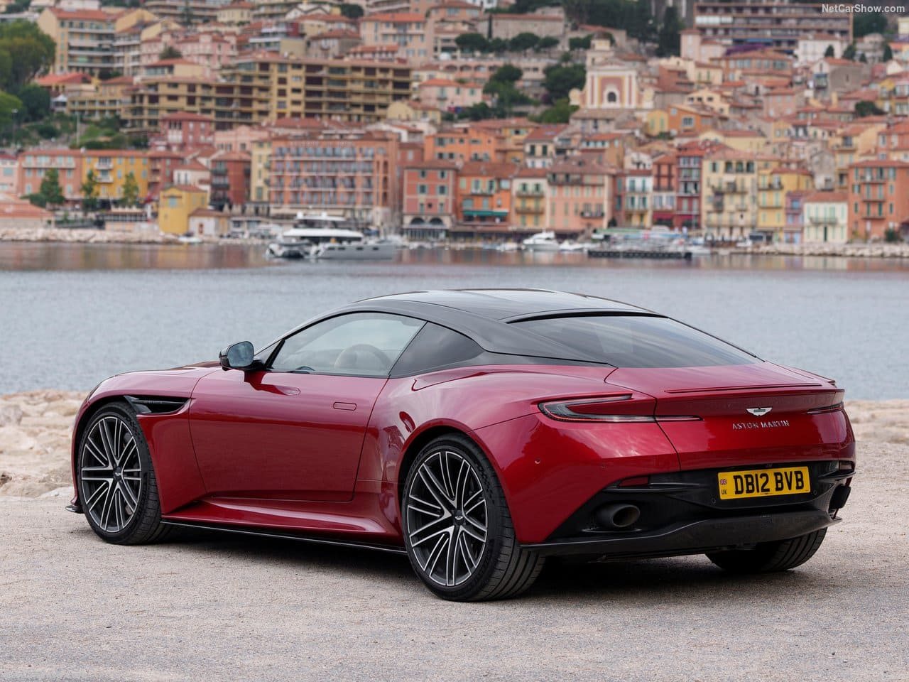 2024 - ASTON MARTIN DB12 HYPER RED, foto 93