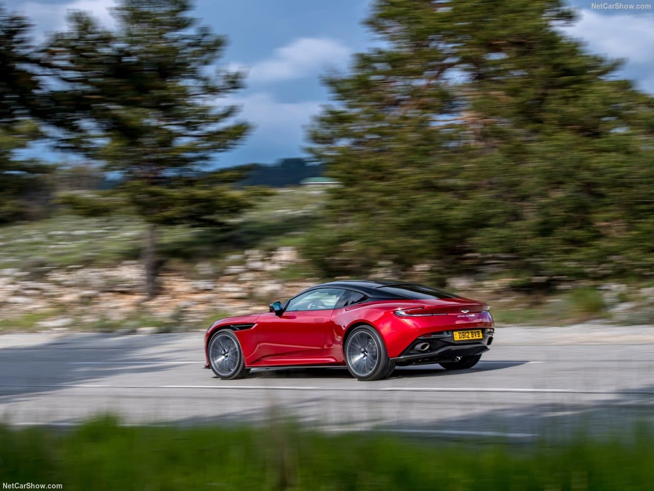 2024 - ASTON MARTIN DB12 HYPER RED, foto 107