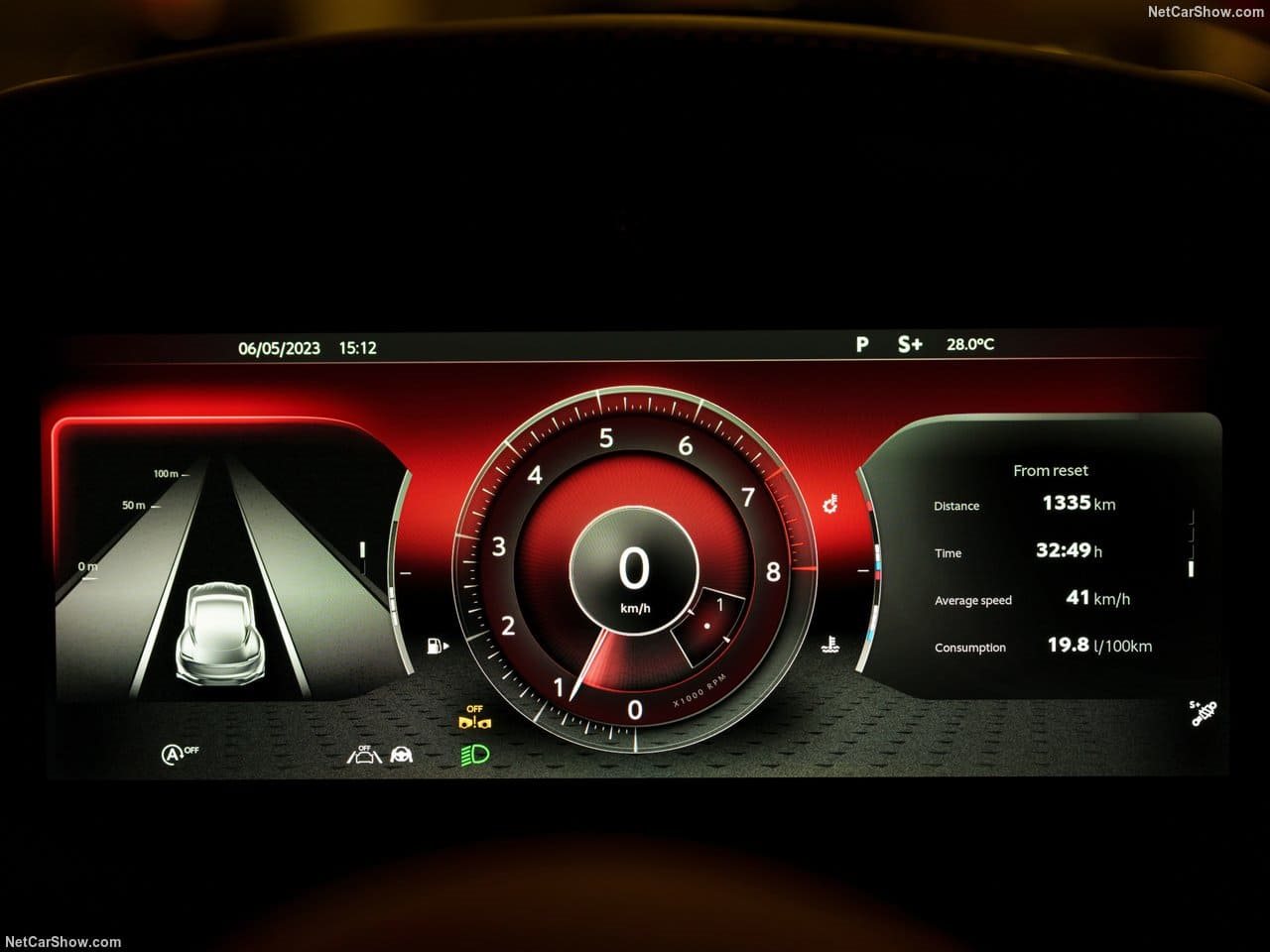 2024 - ASTON MARTIN DB12 HYPER RED, foto 147
