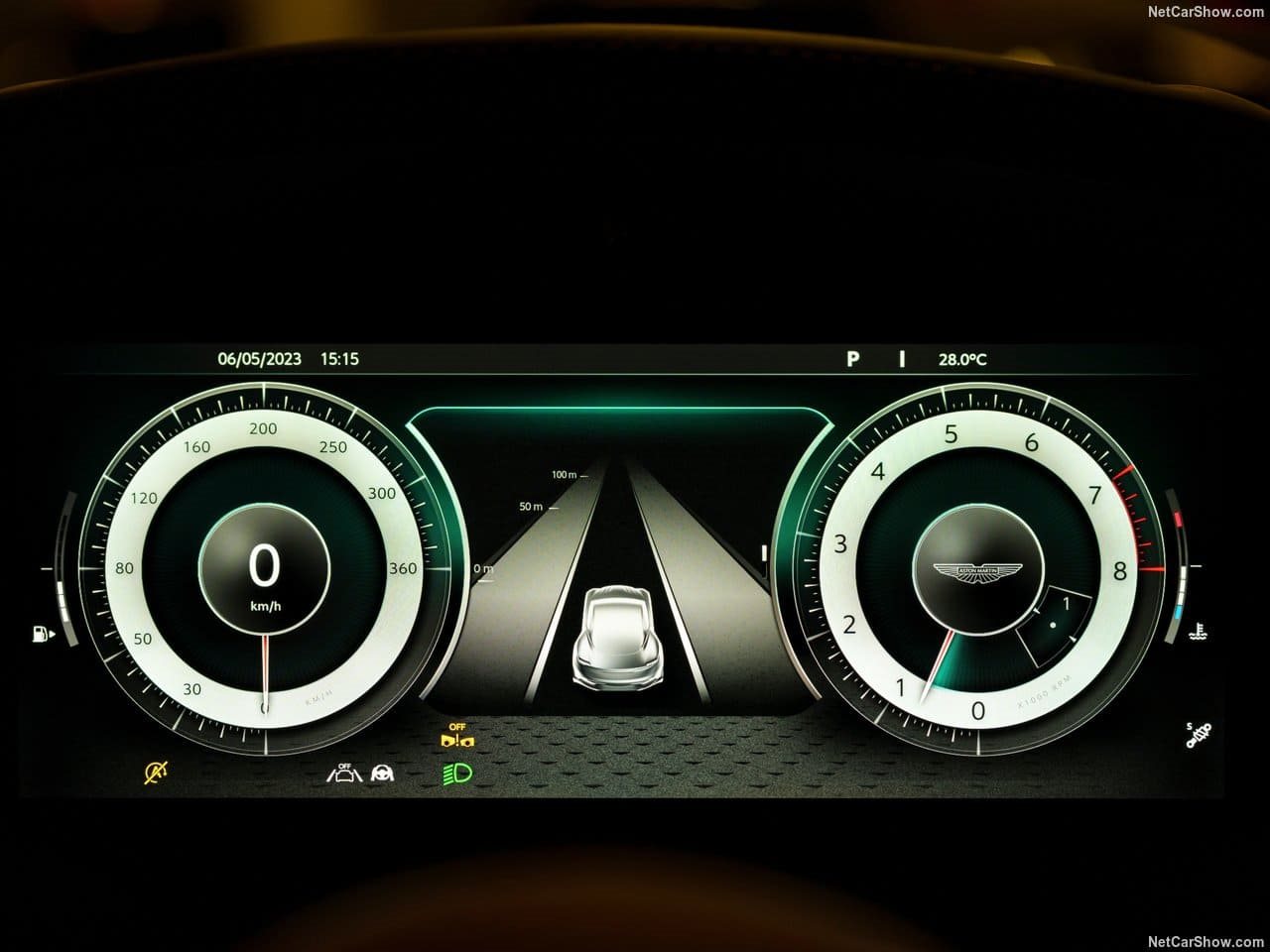 2024 - ASTON MARTIN DB12 HYPER RED, foto 149