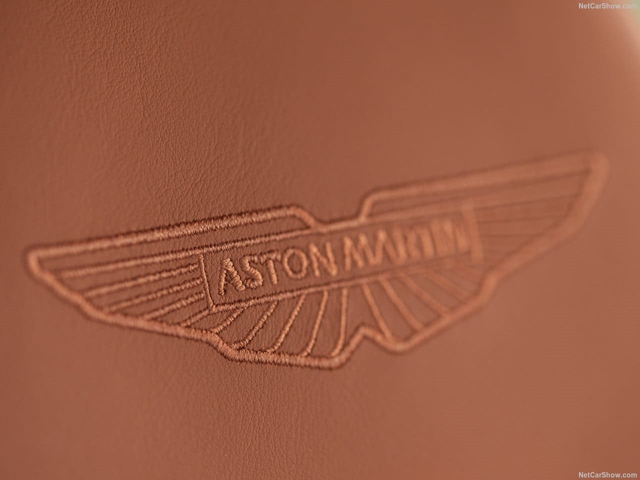 2024 - ASTON MARTIN DB12 HYPER RED, foto 155