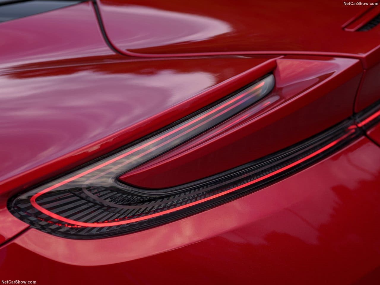2024 - ASTON MARTIN DB12 HYPER RED, foto 172