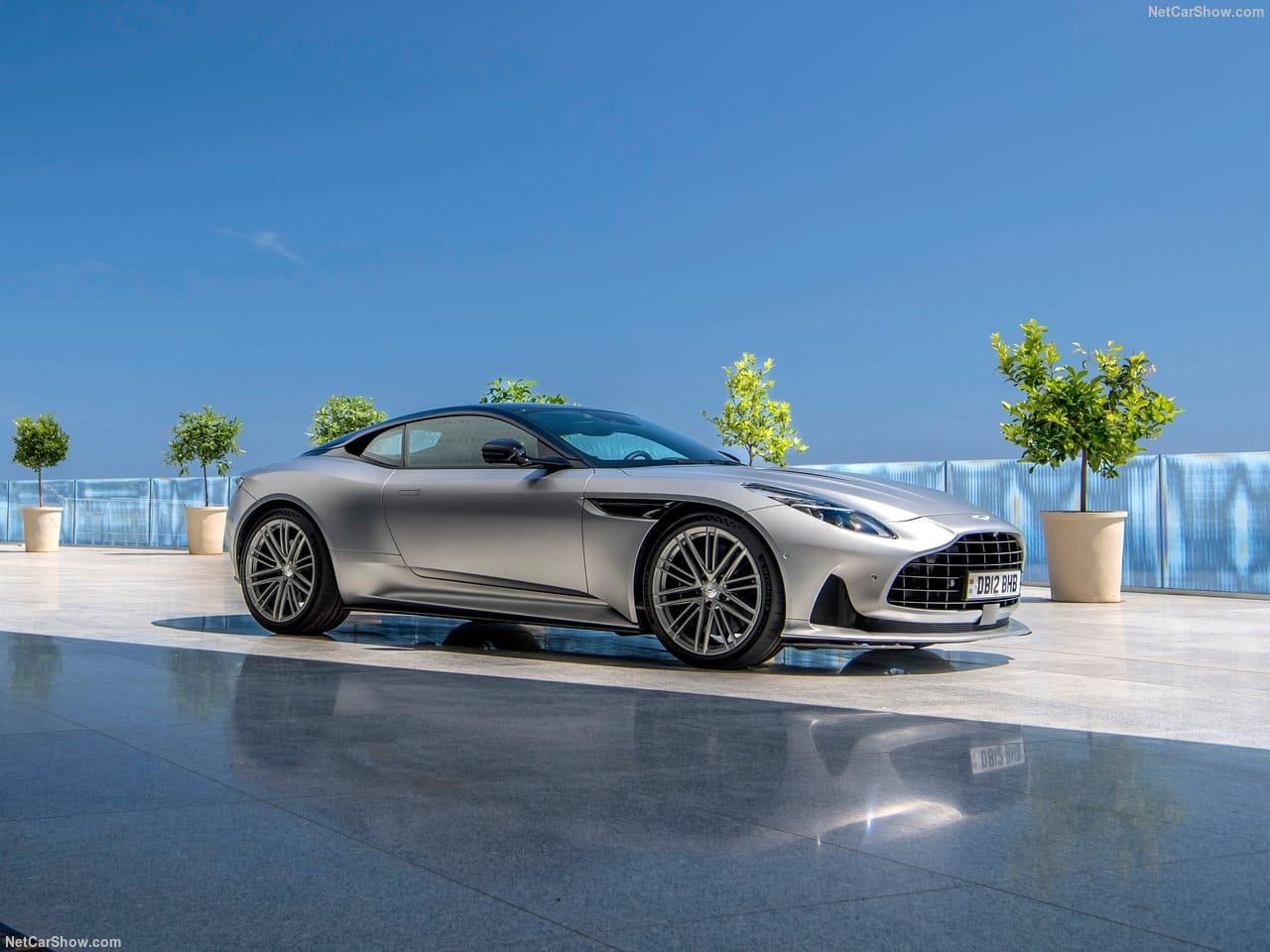2024 - ASTON MARTIN DB12 SATIN ALUMINITE SILVER, foto 6