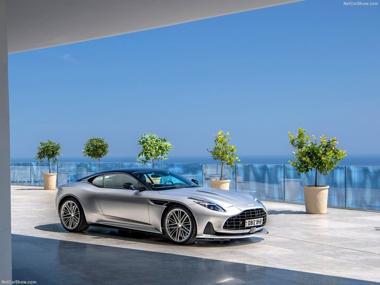 2024 - ASTON MARTIN DB12 SATIN ALUMINITE SILVER, foto 8