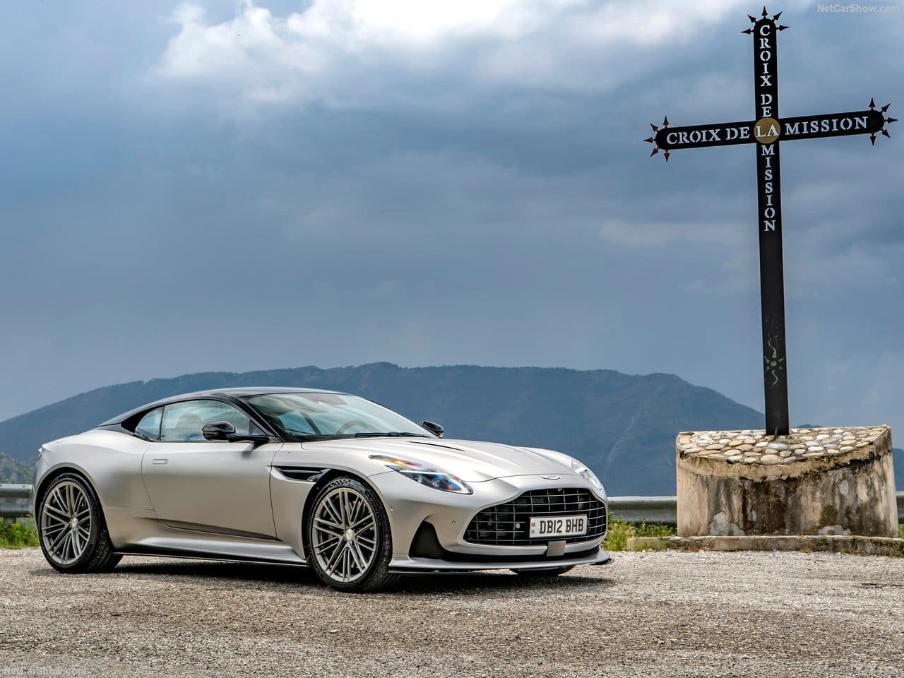 2024 - ASTON MARTIN DB12 SATIN ALUMINITE SILVER, foto 9