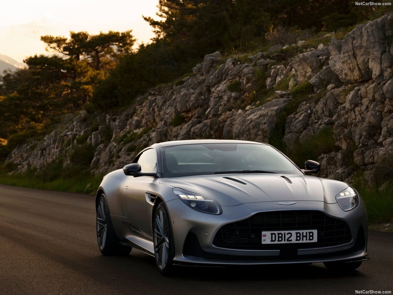 2024 - ASTON MARTIN DB12 SATIN ALUMINITE SILVER, foto 12