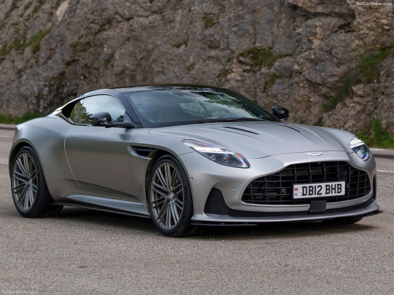 2024 - ASTON MARTIN DB12 SATIN ALUMINITE SILVER, foto 18