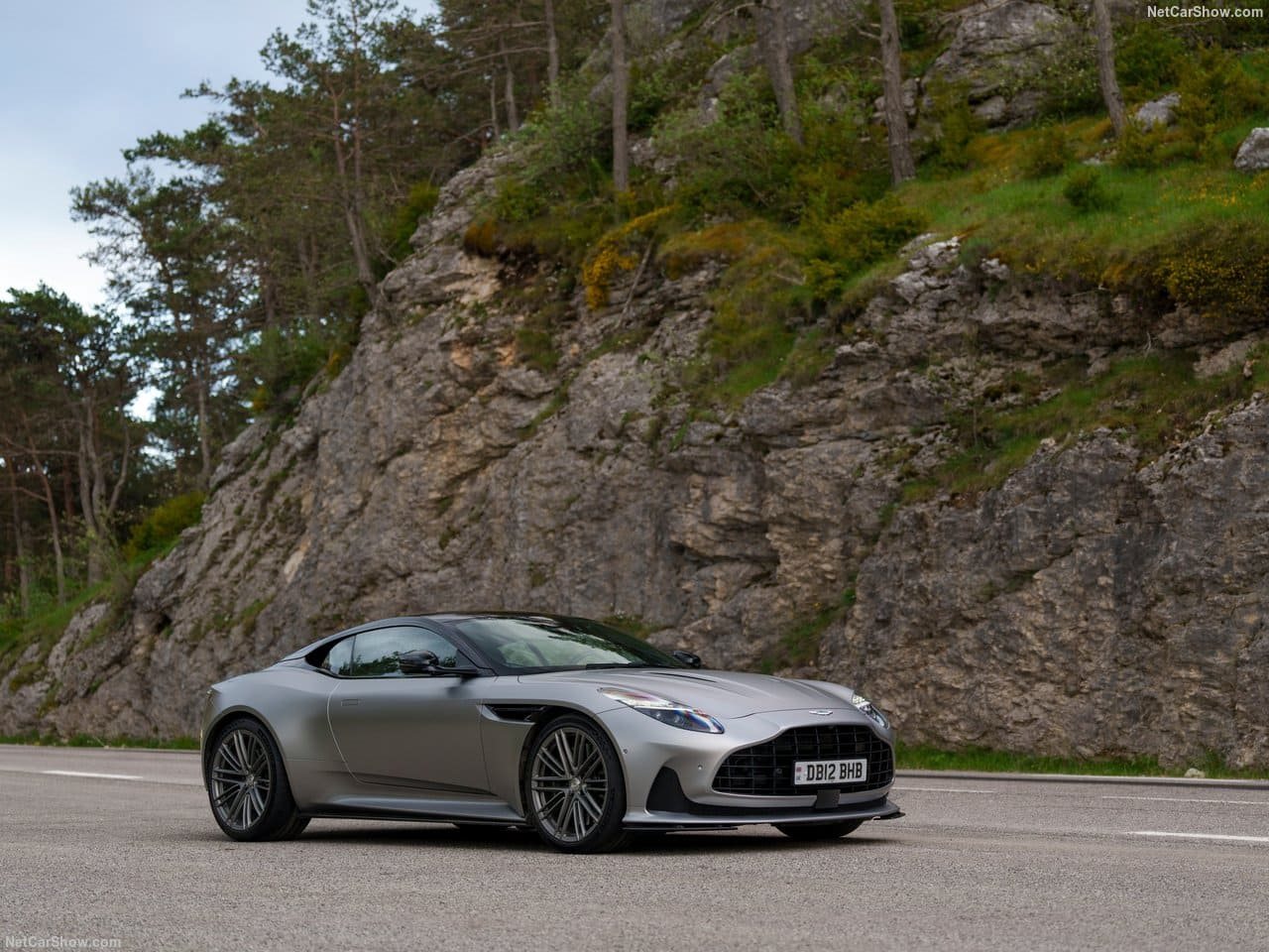 2024 - ASTON MARTIN DB12 SATIN ALUMINITE SILVER, foto 25